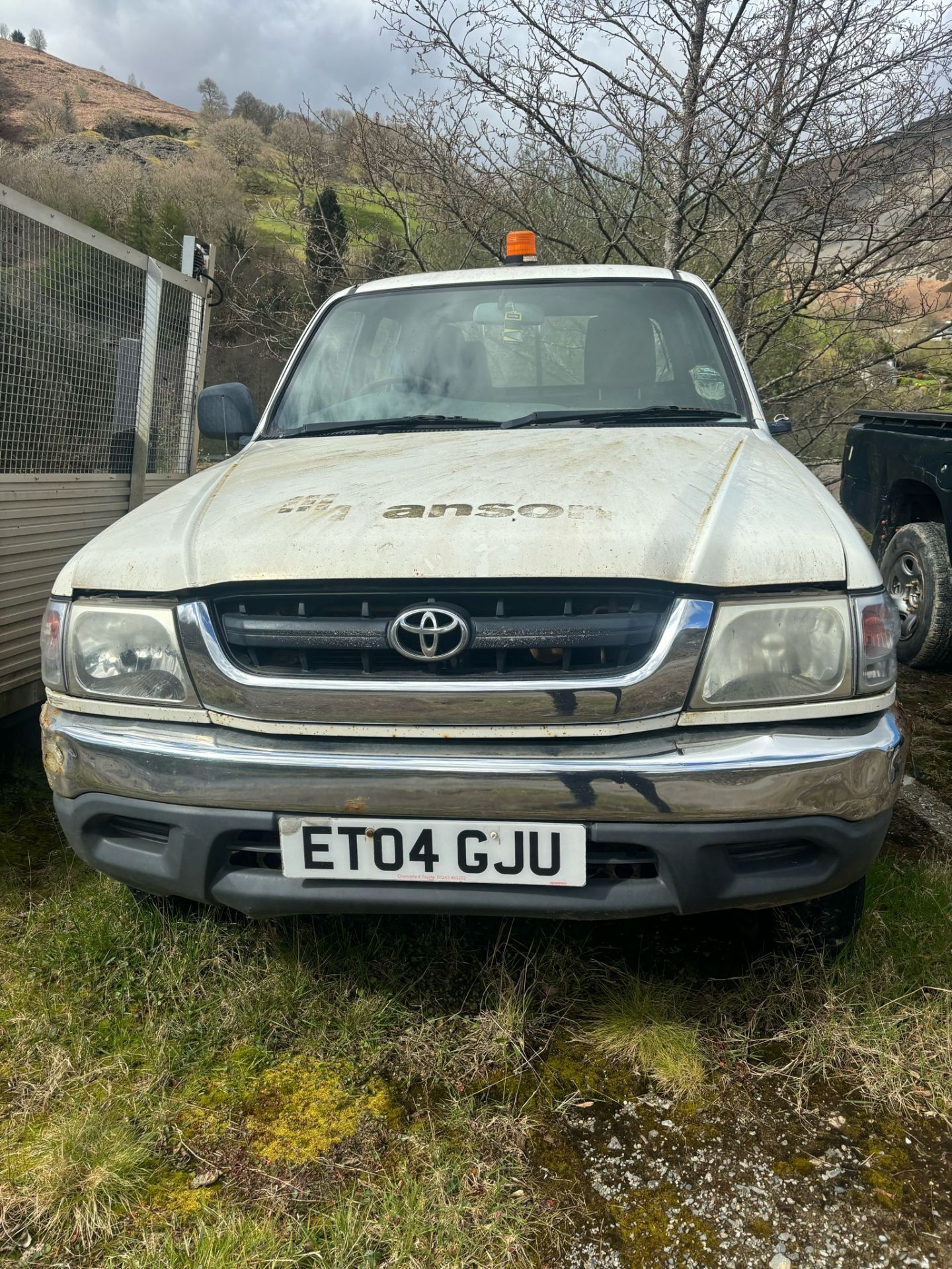>>>SPECIAL CLEARANCE<<< 2004 TOYOTA HILUX DOUBLE CAB PICKUP TRUCK 4X4