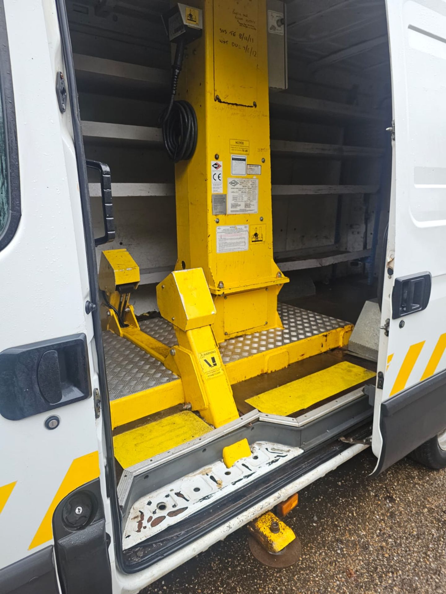 >>>SPECIAL CLEARANCE<<< 2010 IVECO DAILY 3.0 HPI ACCESS LIFT CHERRY PICKER - Bild 3 aus 5