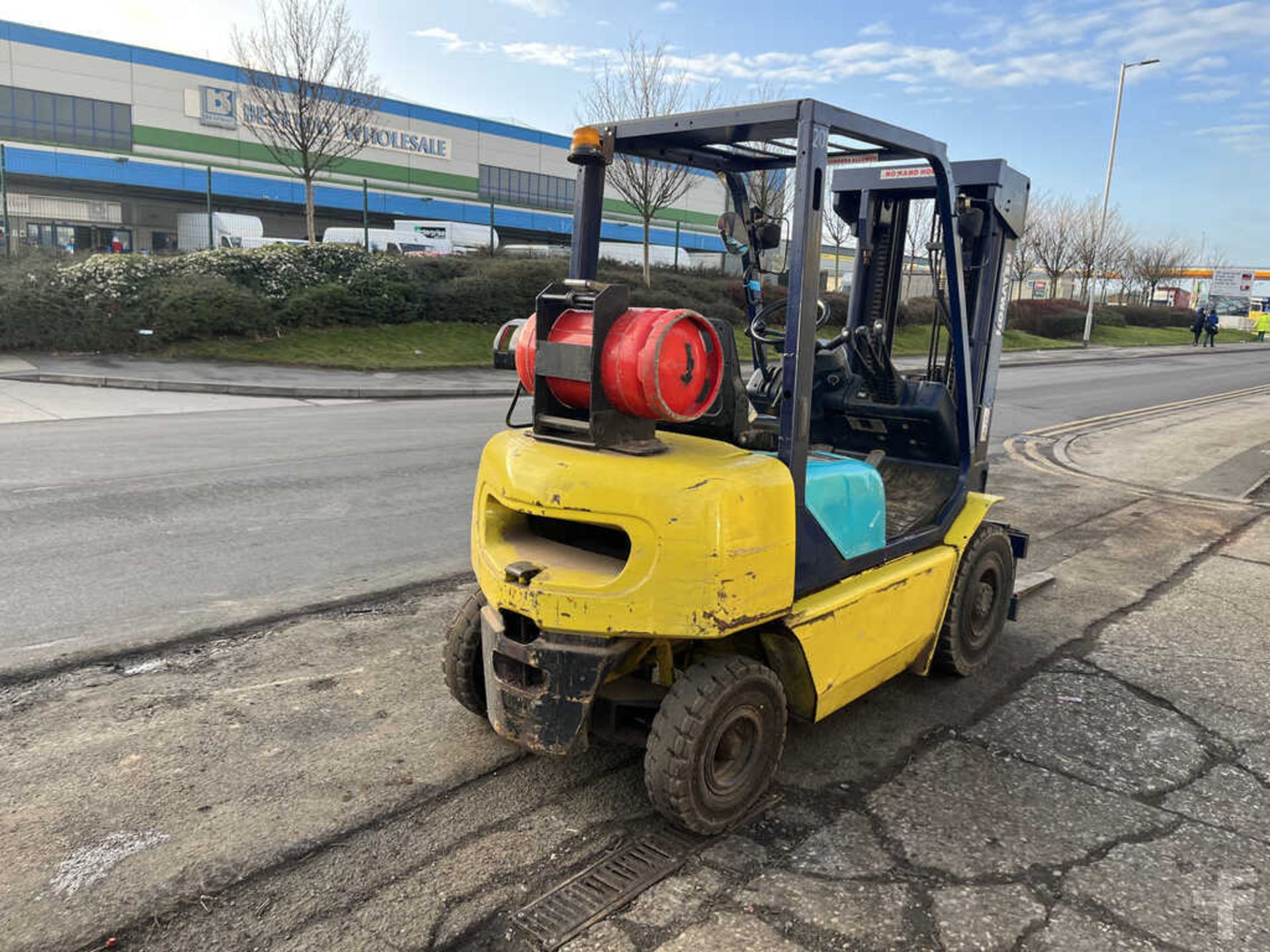 >>>SPECIAL CLEARANCE<<< LPG FORKLIFTS KOMATSU FG25T-1E1 - Image 5 of 5