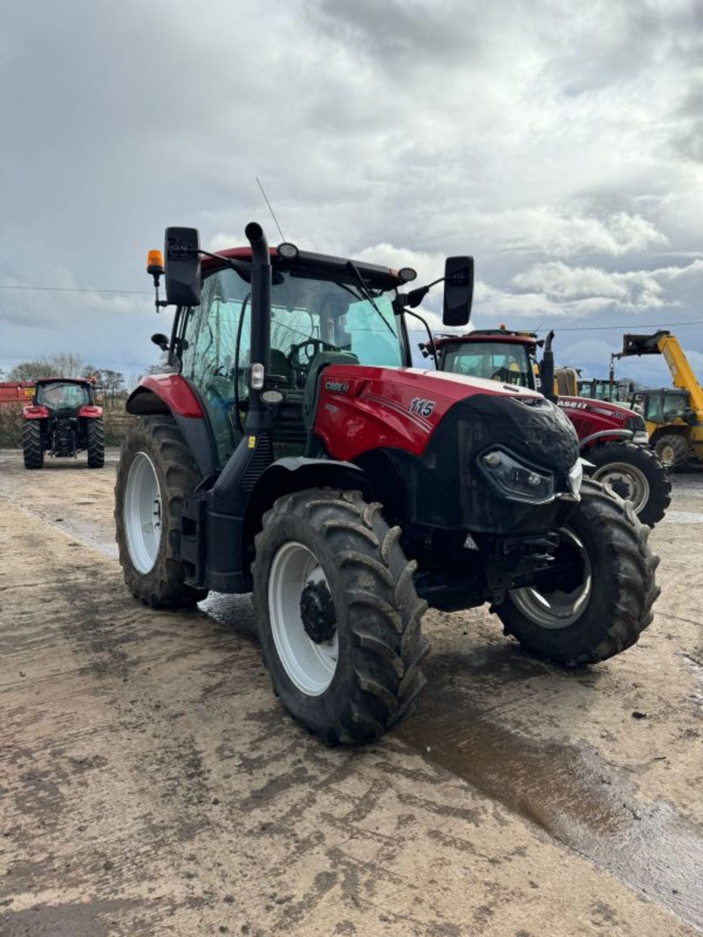 >>>SPECIAL CLEARANCE<<< 2018 CASE MXM 115 TRACTOR - Image 2 of 14