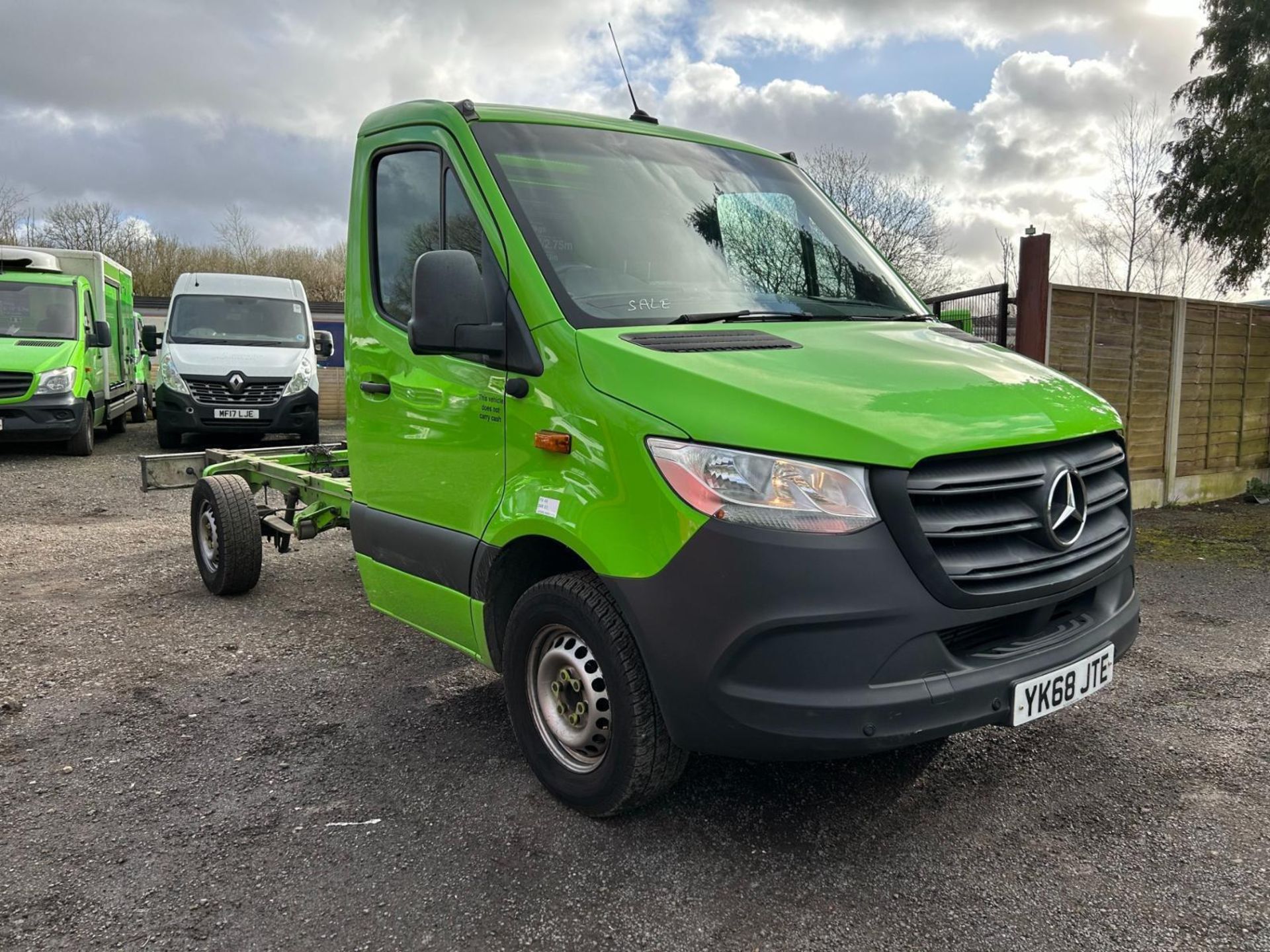 >>>SPECIAL CLEARANCE<<< 2019 MERCEDES SPRINTER 314 CDI: RWD FRIDGE FREEZER CHASSIS CAB