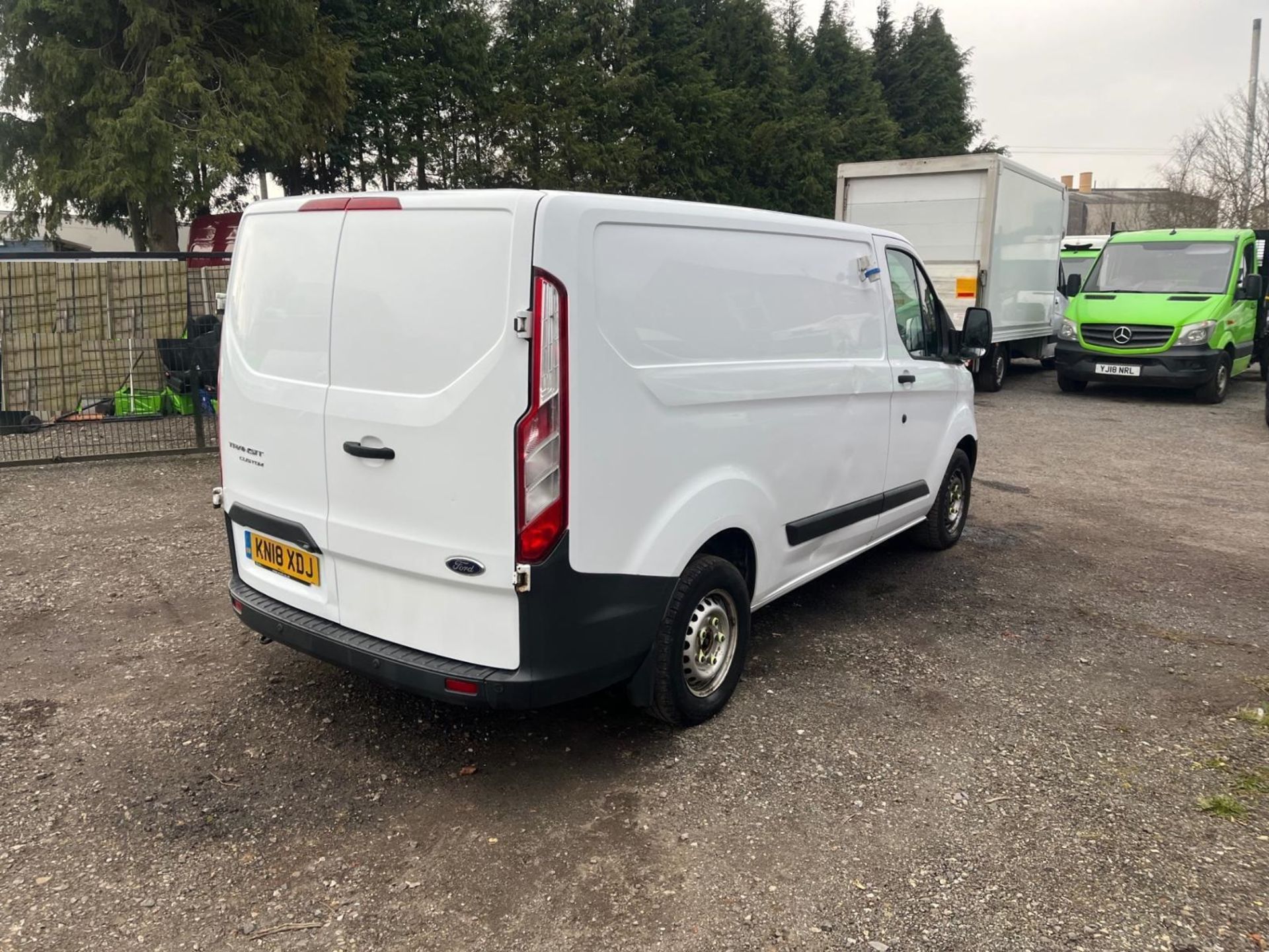 2018 FORD TRANSIT CUSTOM TDCI 130 L1 H1 SWB PANEL VAN ->>>SPECIAL CLEARANCE<<< - Image 4 of 15