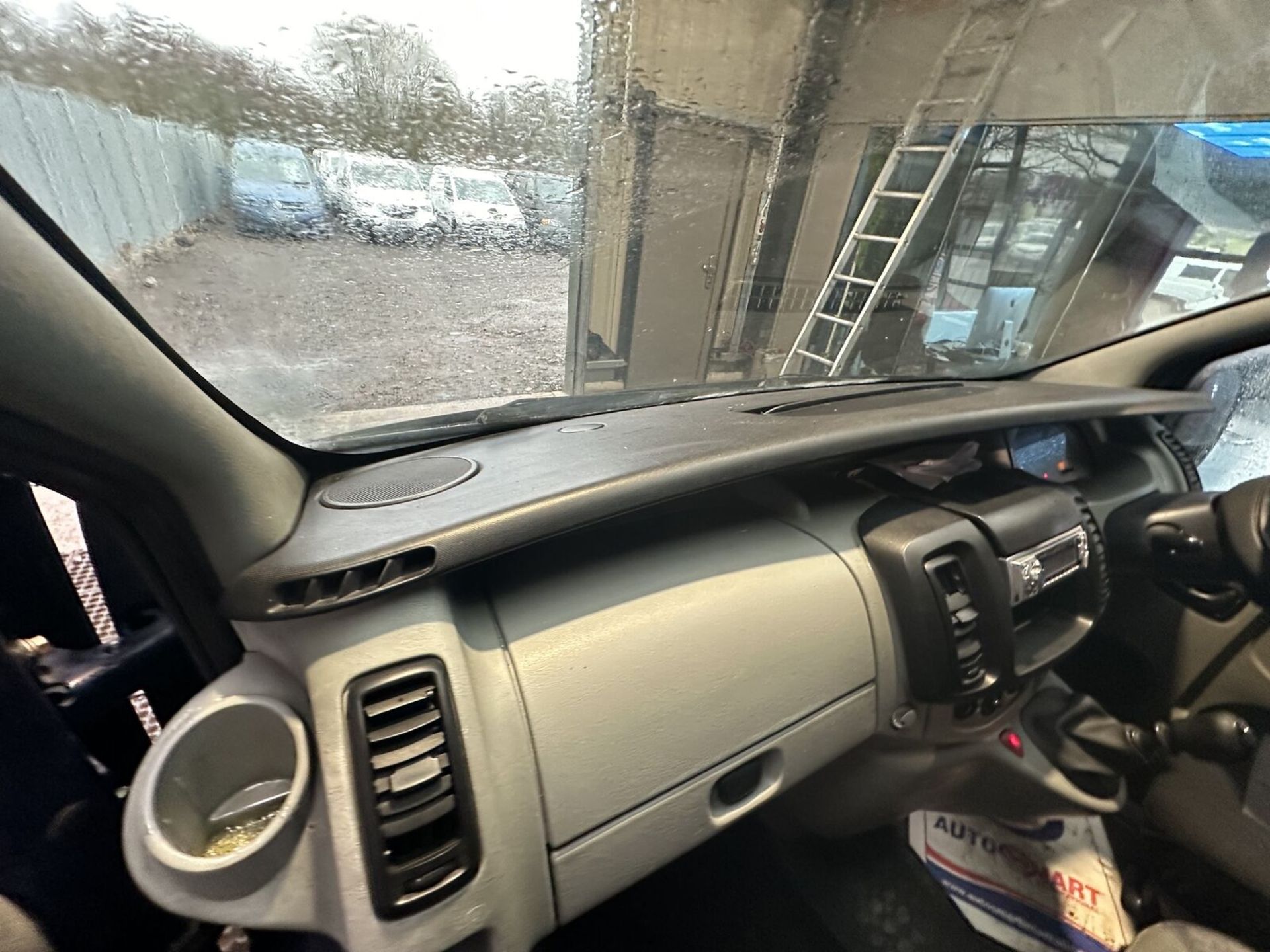 BLUE BLISS: 2003 VAUXHALL VIVARO TRAFIC LWB CAMPER - WANDERLUST READY >>--NO VAT ON HAMMER--<< - Image 10 of 15