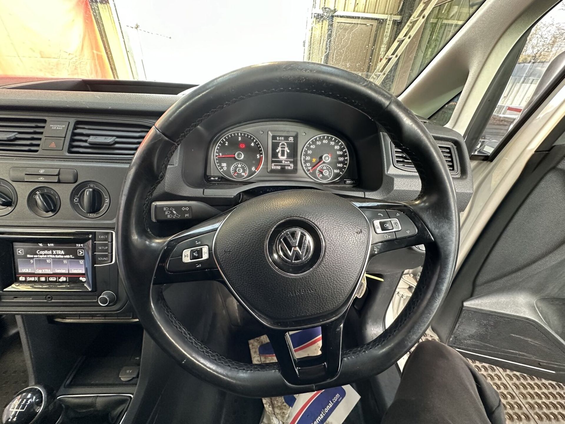 DEPENDABLE DRIVE: 2018 VW CADDY 102PS DIESEL VAN - Image 10 of 13