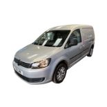 SMOOTH OPERATOR: VW CADDY MAXI 1.6 TDI BLUEMOTION TECH >>--NO VAT ON HAMMER--<<