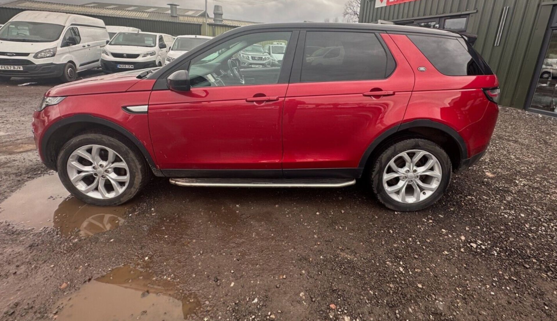 LAND ROVER DISCOVERY SPORT: TURBO FIXER-UPPER - ULEZ FRIENDLY >>--NO VAT ON HAMMER--<< - Image 3 of 15