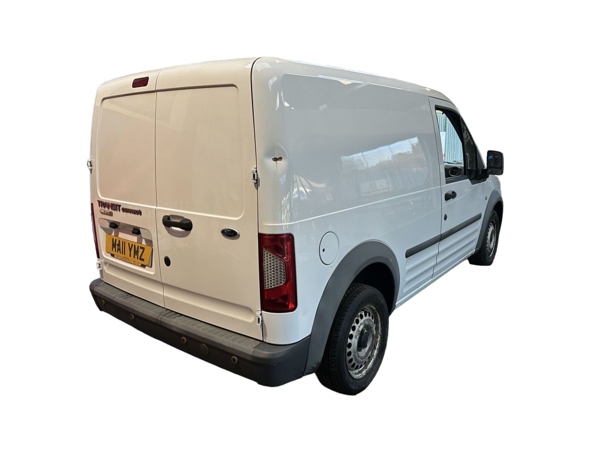 WORK VAN WONDER: FORD TRANSIT CONNECT 200 SWB DIESEL >>--NO VAT ON HAMMER--<< - Image 8 of 15