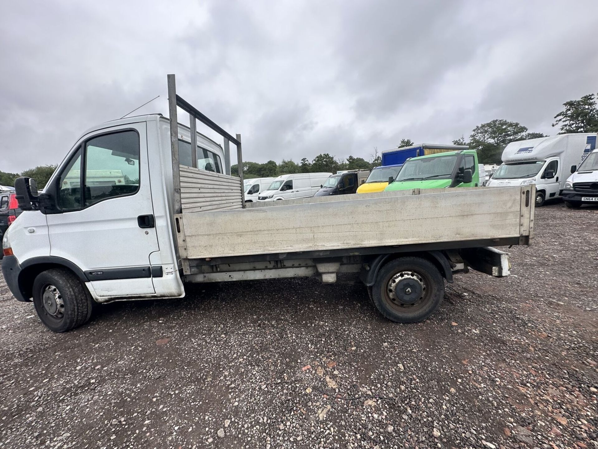 2007 RENAULT MASTER MWB FLATBED - (NO VAT ON HAMMER) - Image 2 of 11