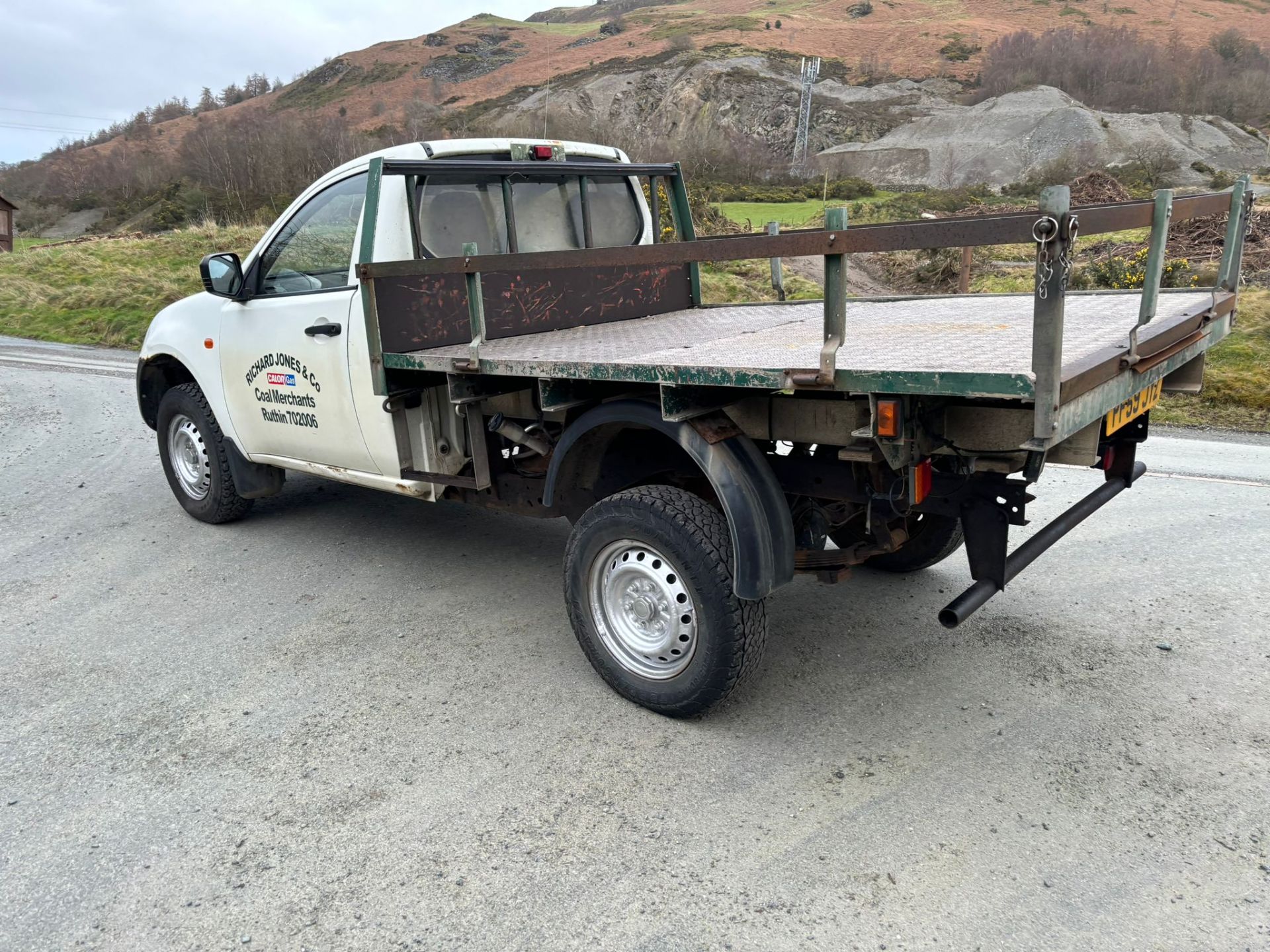 MITSUBISHI L200 SINGLE CAB PICKUP TRUCK 2010 4X4 - Image 8 of 11