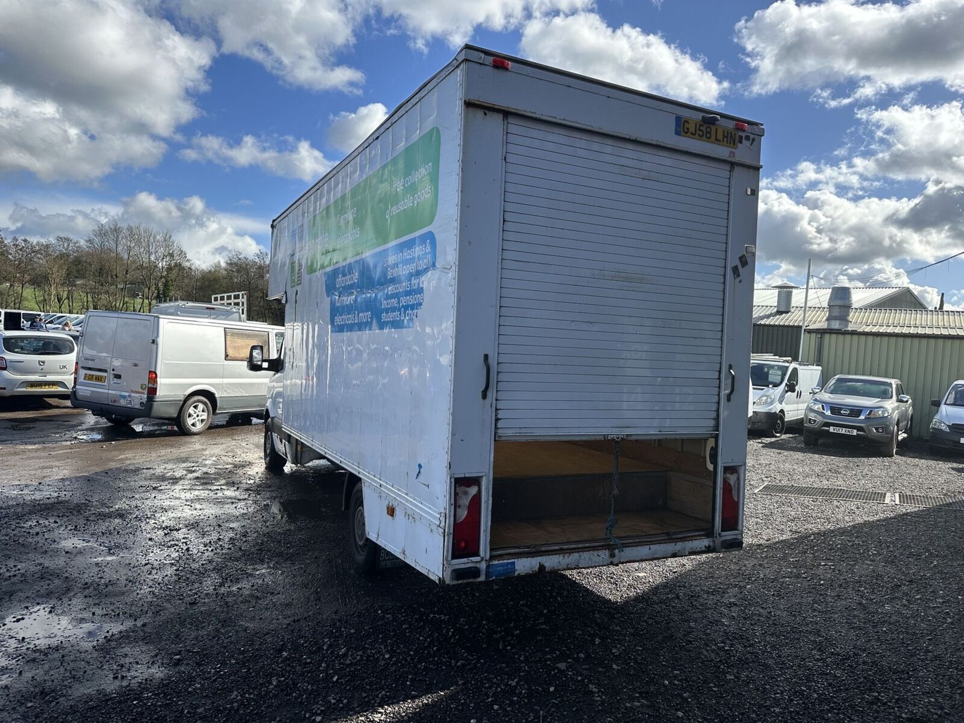 SPACIOUS SPRINTER: LOW MILEAGE LWB BOX WITH REMOVAL-READY SHUTTER - Image 11 of 12