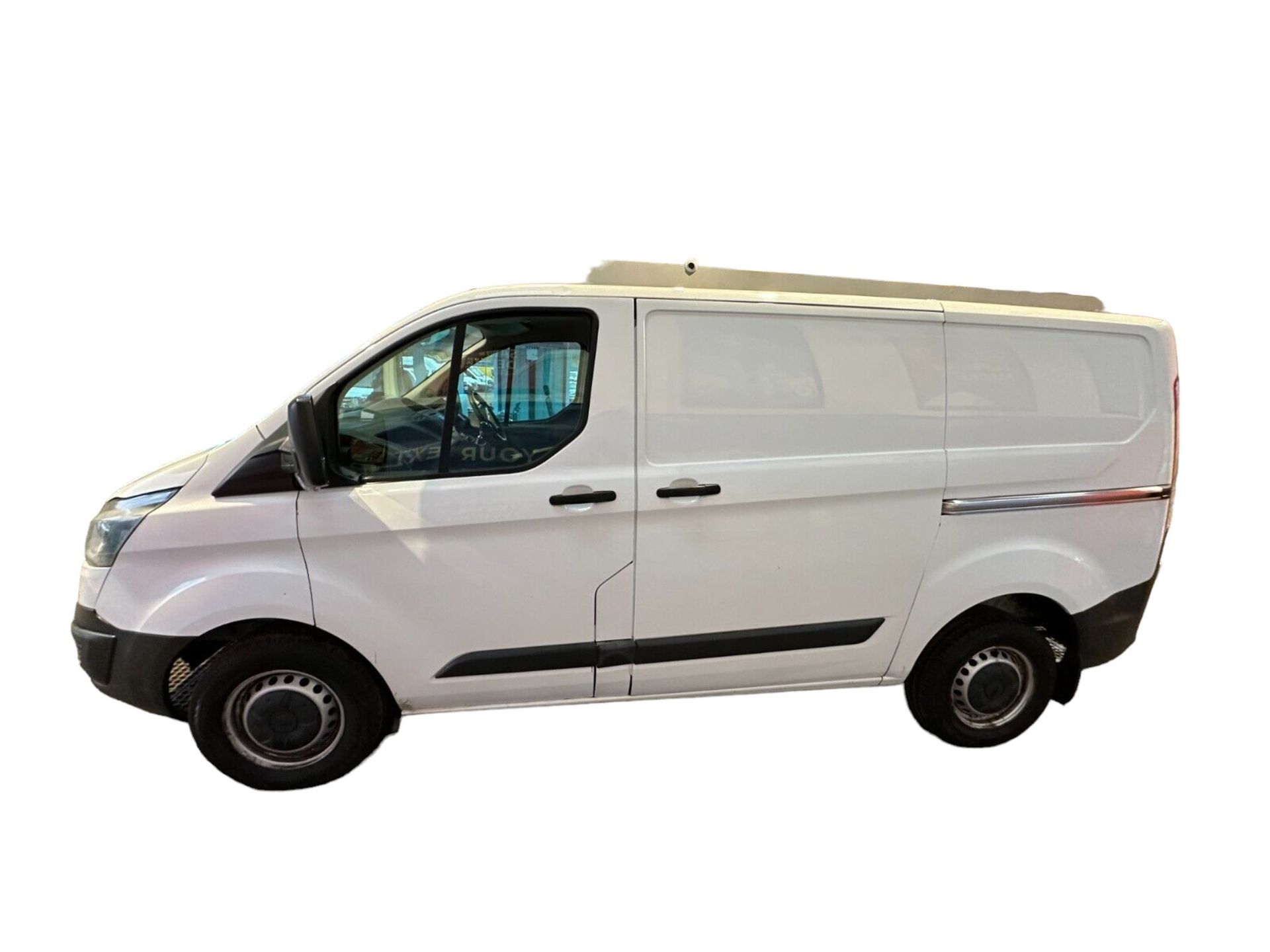 RELIABLE COMPANION: FORD TRANSIT CUSTOM 290, READY FOR DUTY - Image 2 of 14