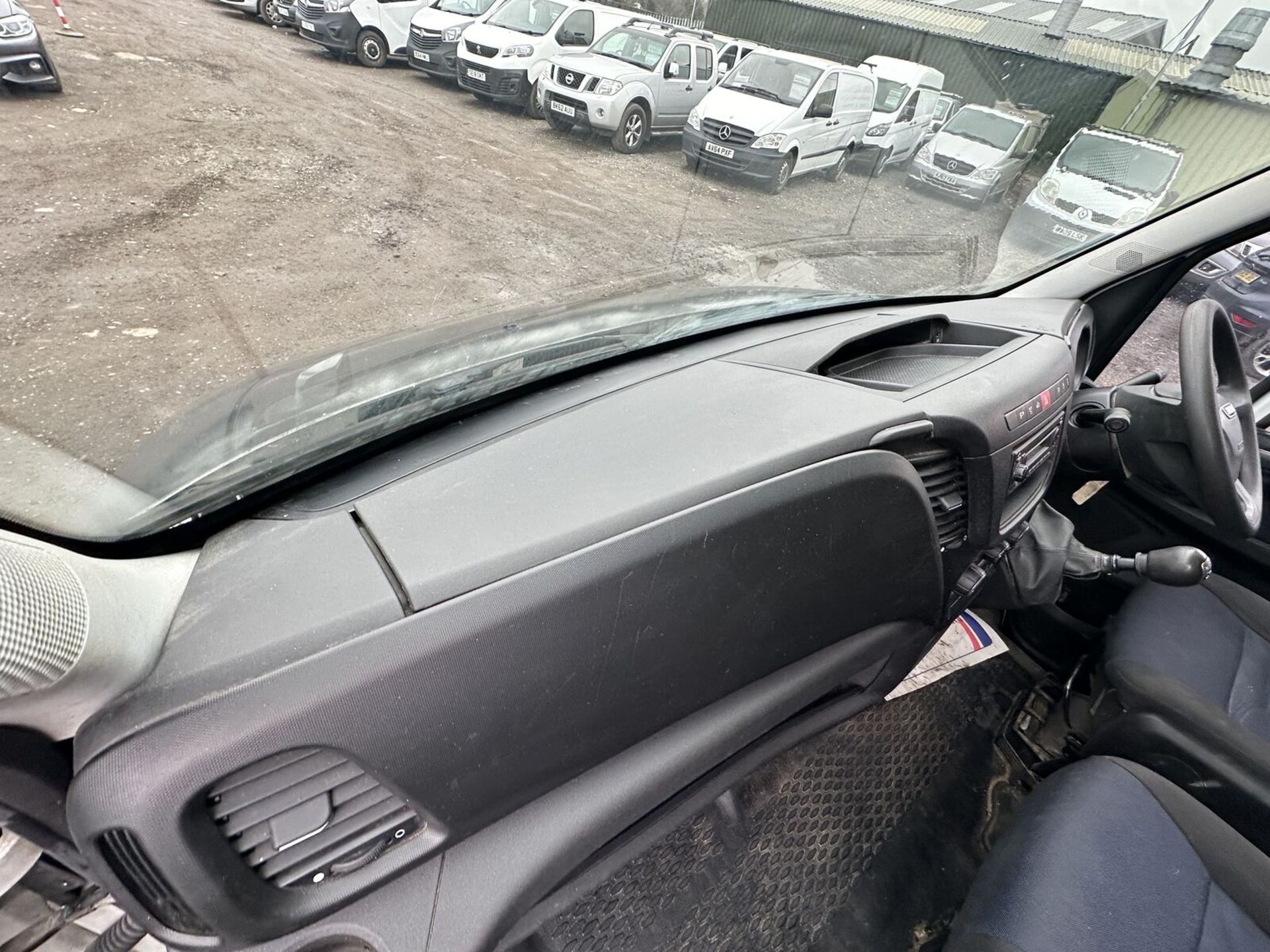 TURBO TROUBLE: 2018 IVECO DAILY HIGH ROOF VAN - ULEZ EURO 6 DEAL - Image 10 of 18