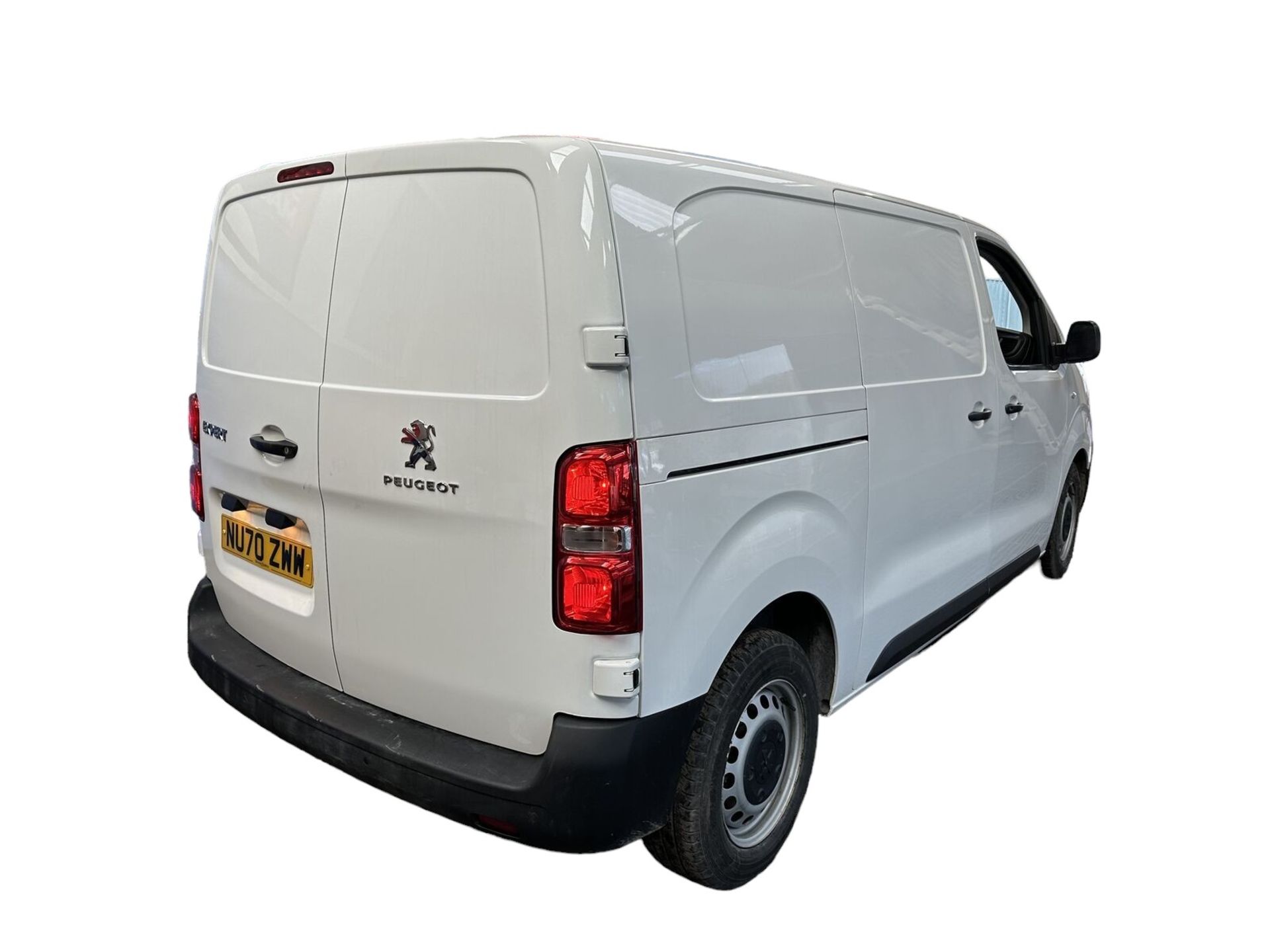 PROFESSIONAL PERFORMER: PEUGEOT EXPERT DISPATCH EURO 6 WHITE VAN - Image 2 of 9