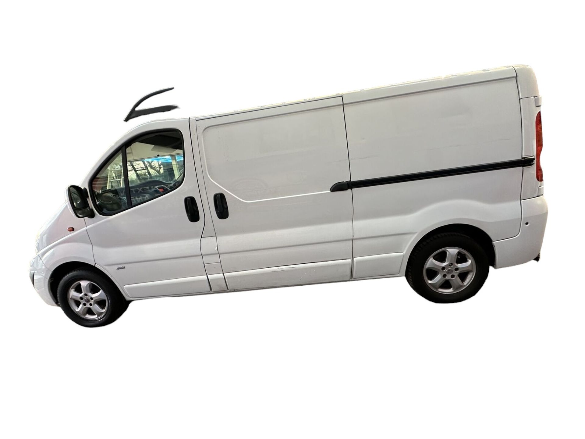 RHINO-READY WORKHORSE: 63 PLATE VAUXHALL VIVARO TRAFIC SPORTIVE VAN >>--NO VAT ON HAMMER--<< - Image 3 of 15