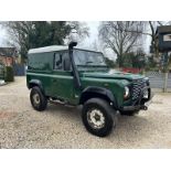 2002 (52 REG) LANDROVER DEFENDER 90 TD5 (NO VAT ON HAMMER)