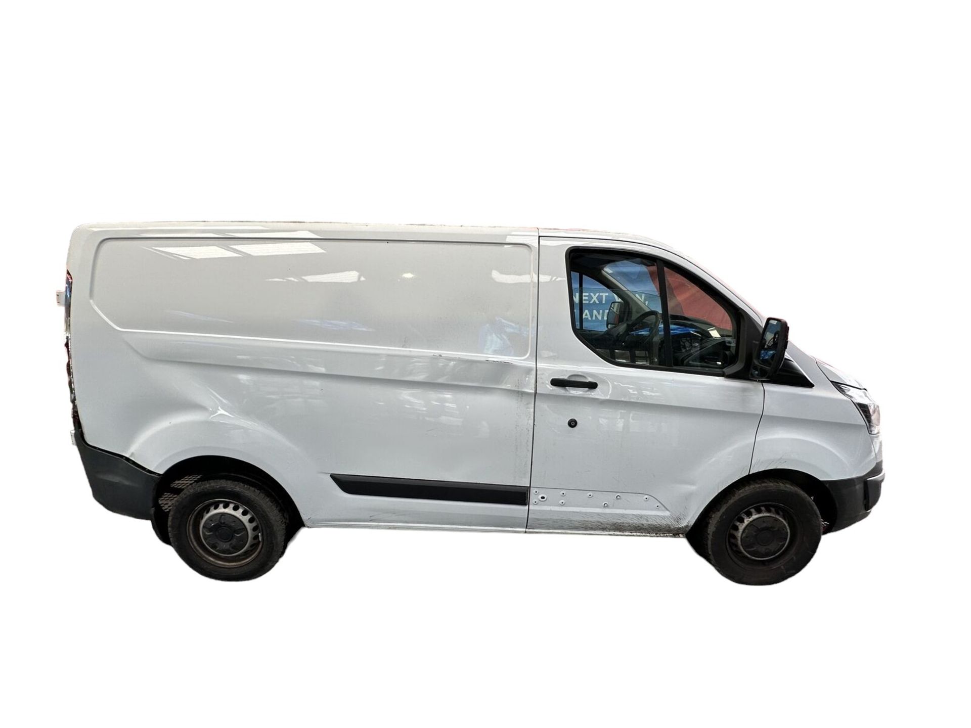 SMOOTH SAILING: 2017 FORD TRANSIT CUSTOM LOW ROOF VAN >>--NO VAT ON HAMMER--<<