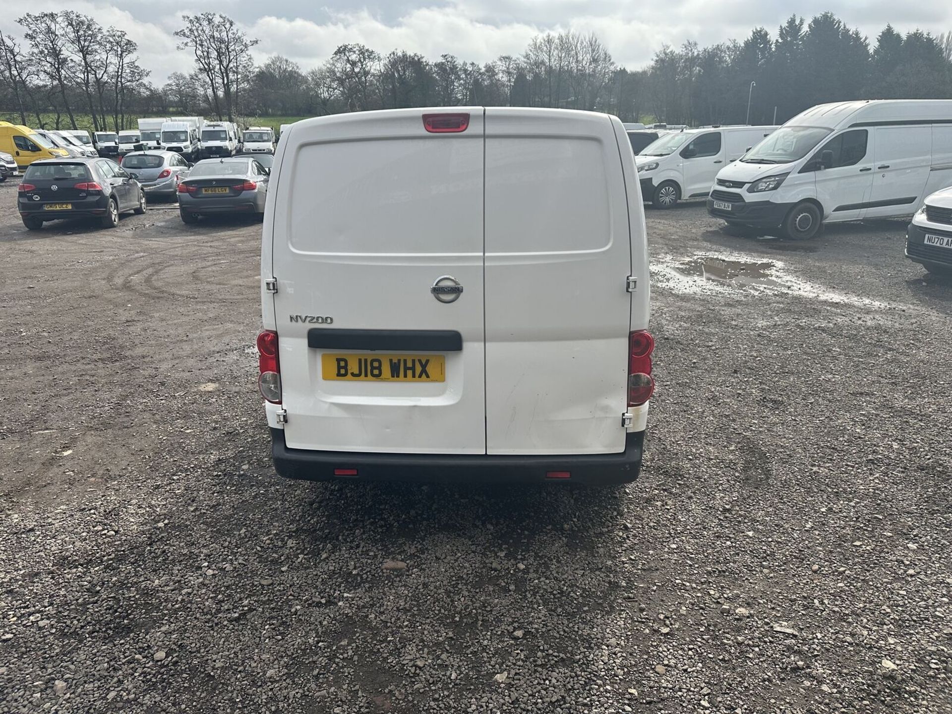 FIXER-UPPER ALERT: 2018 NISSAN NV200 ACENTA, ULEZ COMPLIANT, SPARES OR REPAIRS - Image 4 of 11