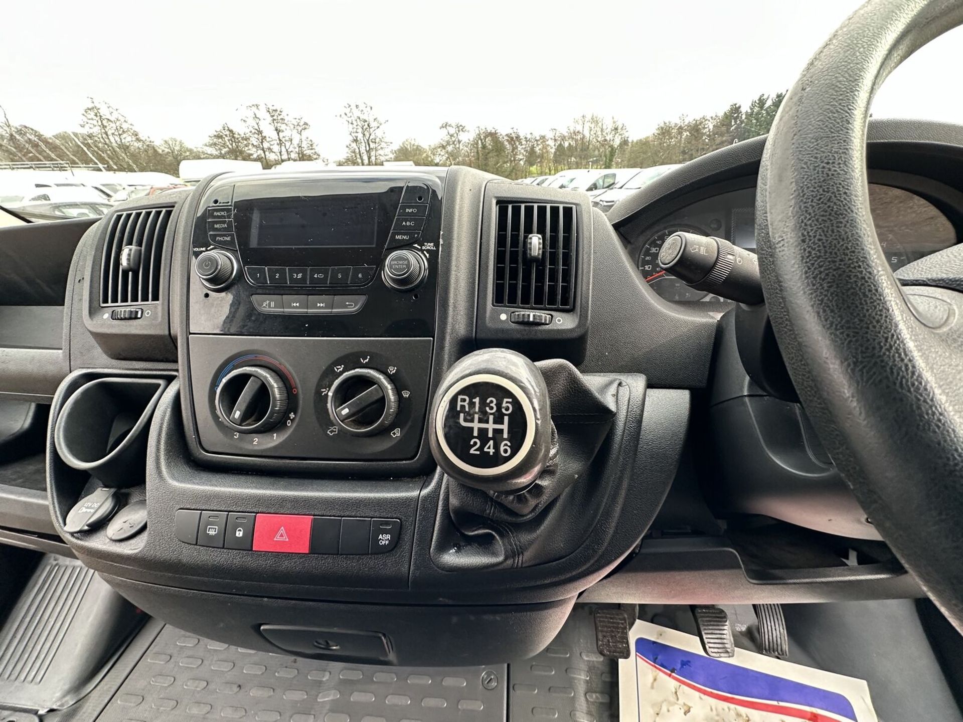 WHITE VAN WONDER: PEUGEOT BOXER RELAY LONG WHEEL BASE - Image 15 of 19