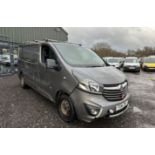 STYLISH CARGO CARRIER: GREY 2016 VAUXHALL VIVARO TRAFIC PANEL VAN >>--NO VAT ON HAMMER--<<