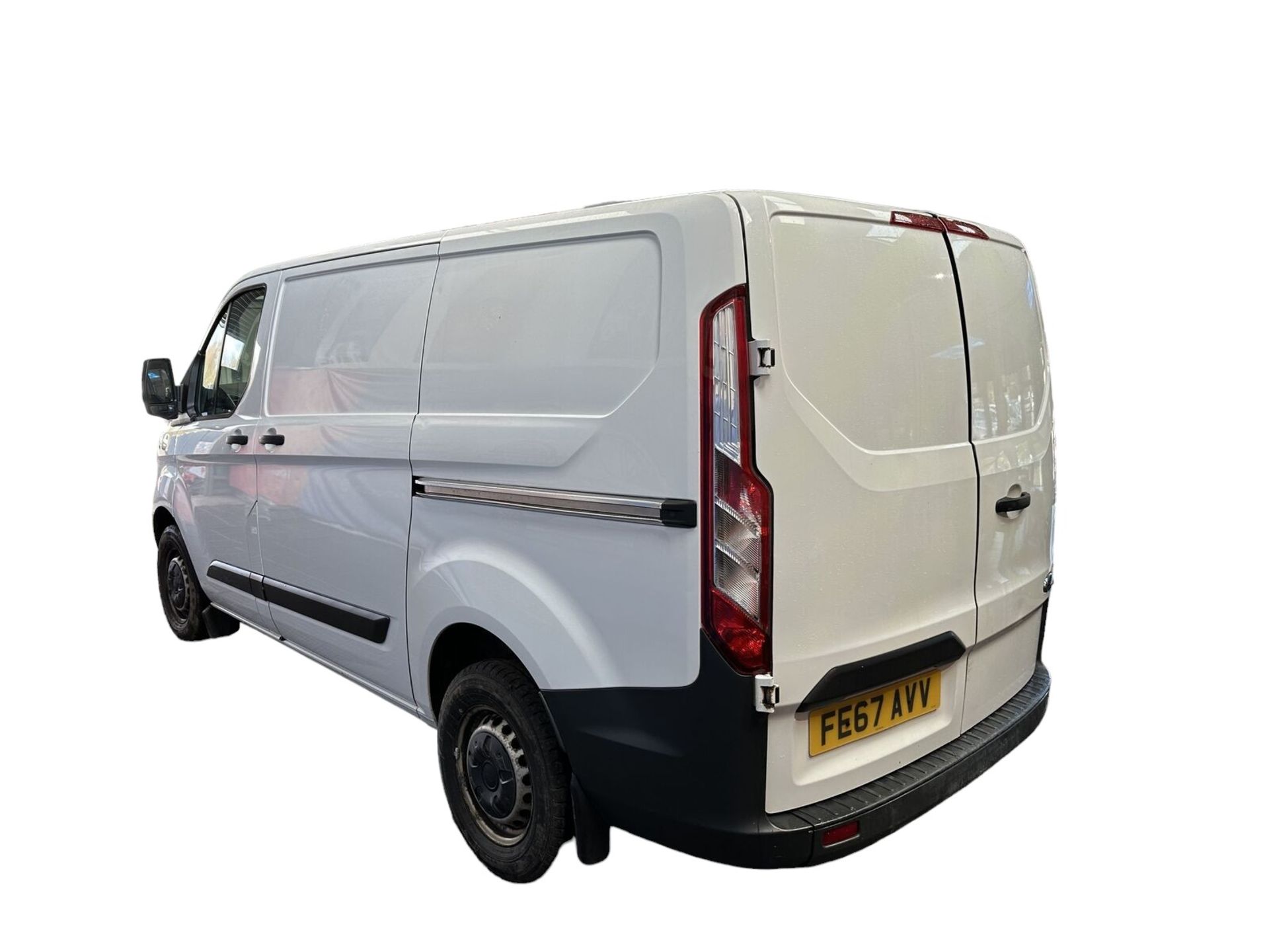 TOP-NOTCH TRANSIT: 67 PLATE FORD TRANSIT CUSTOM, FULL SERVICE HISTORY - Image 5 of 15