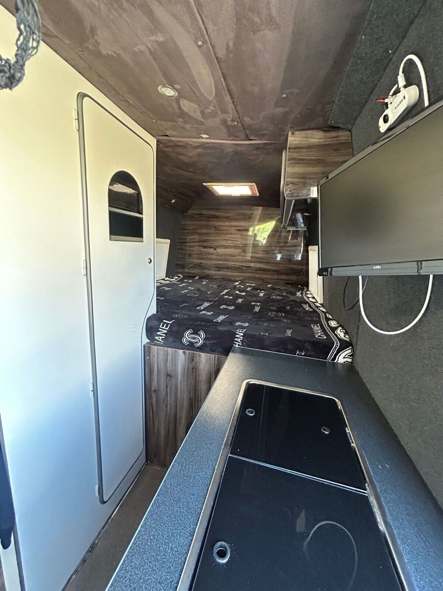 2012 (62) MERCEDES SPRINTER LWB HIGH ROOF CONVERTED CAMPERVAN - Image 14 of 21