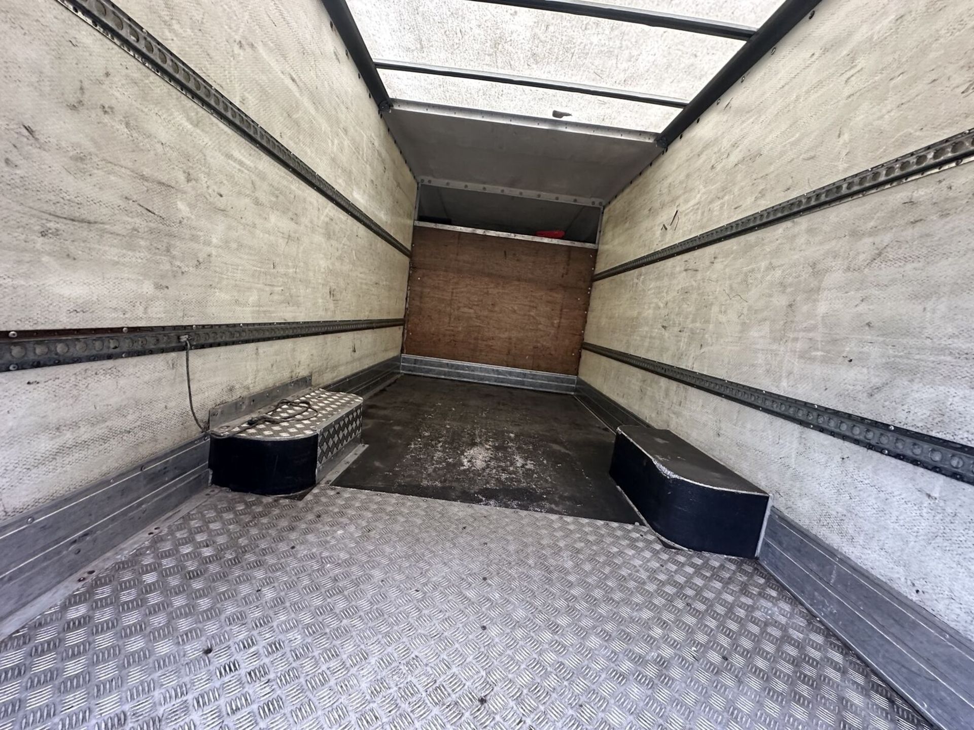 2014 VAUXHALL MOVANO LOW LOADER: SPARES OR REPAIRS ADVENTURE >>--NO VAT ON HAMMER--<< - Image 9 of 14