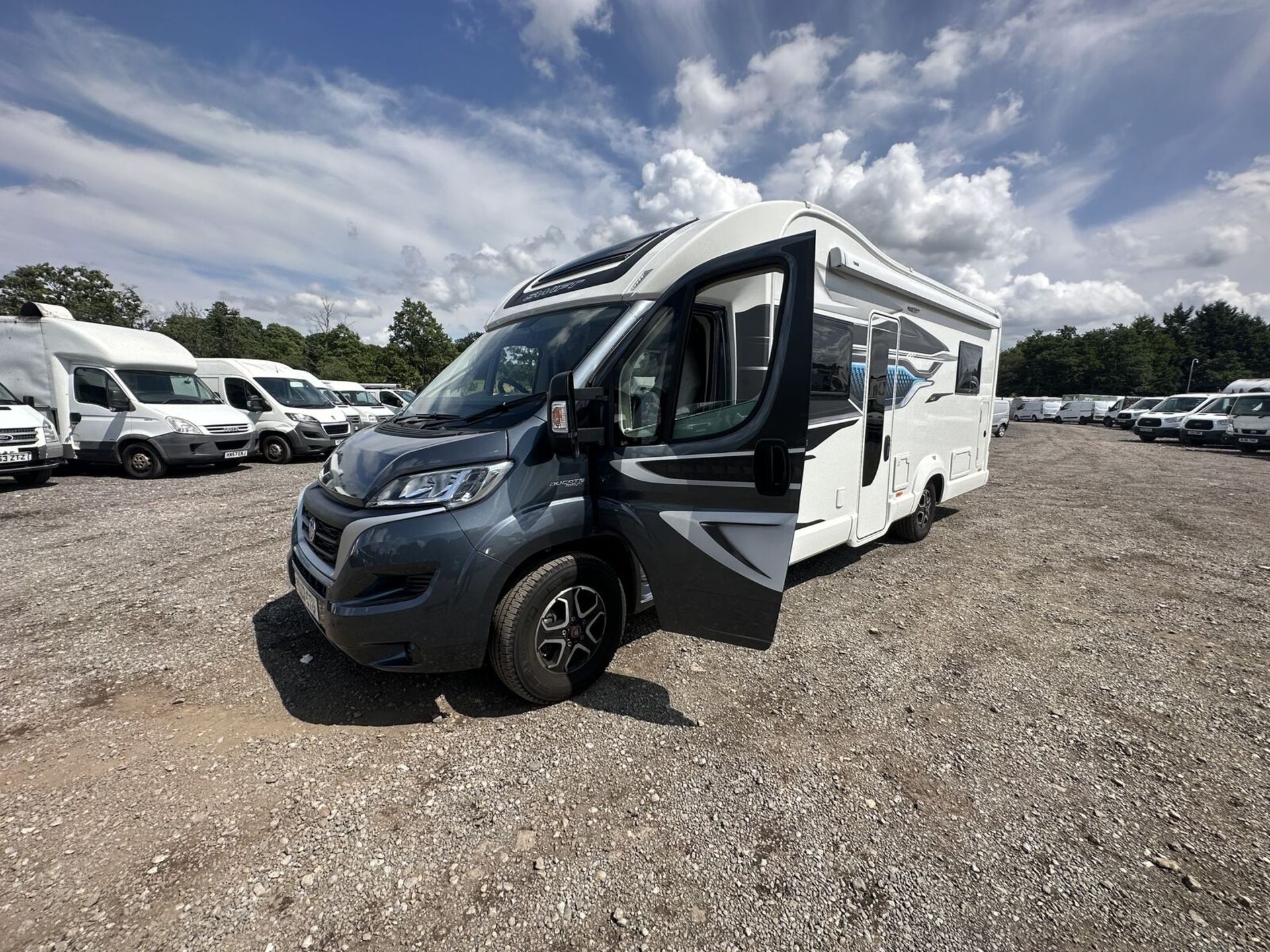 COMFORT CRUSADER: FIAT DUCATO SWIFT ESCAPE 674 WITH LUXURIOUS FEATURES