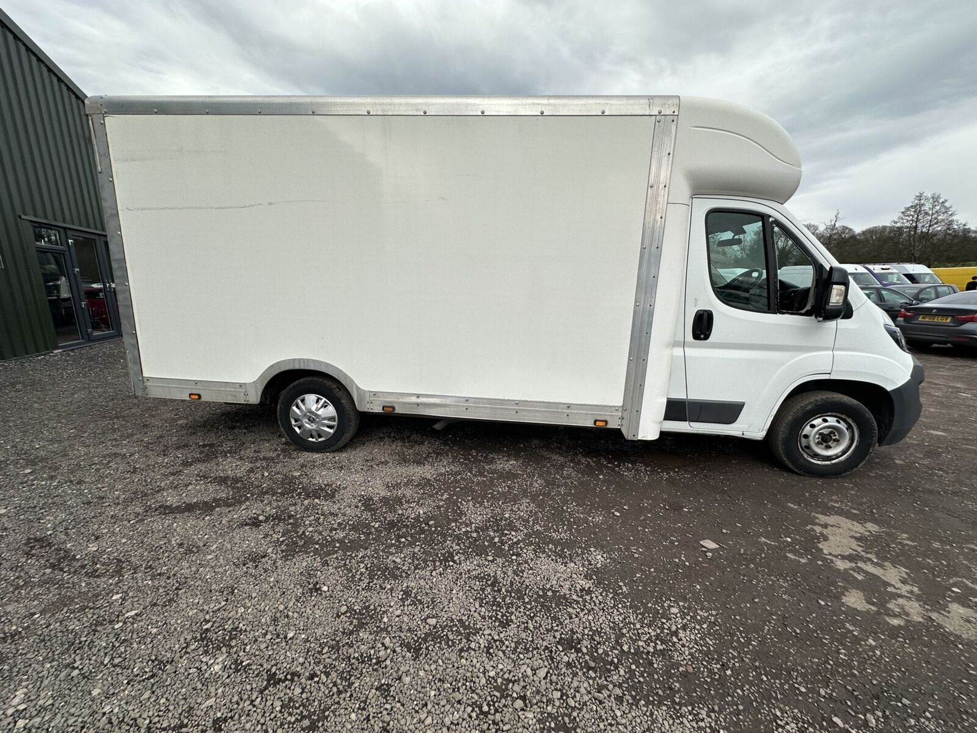 RESTORE AND ROLL: PEUGEOT BOXER 335 L3, START YOUR PROJECT TODAY >>--NO VAT ON HAMMER--<< - Image 11 of 14