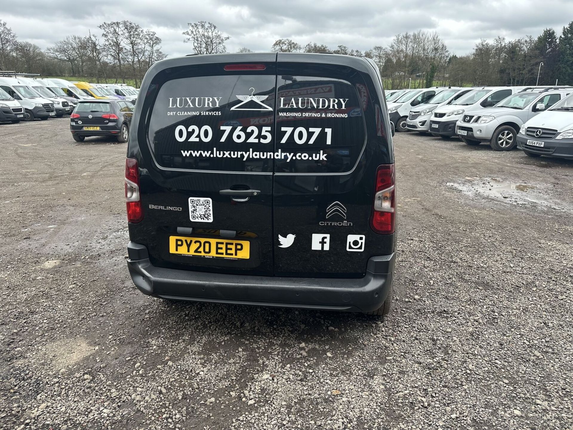 BLACK VAN RESTORATION: CITROEN BERLINGO, SEIZED ENGINE ISSUE >>--NO VAT ON HAMMER--<< - Image 4 of 14