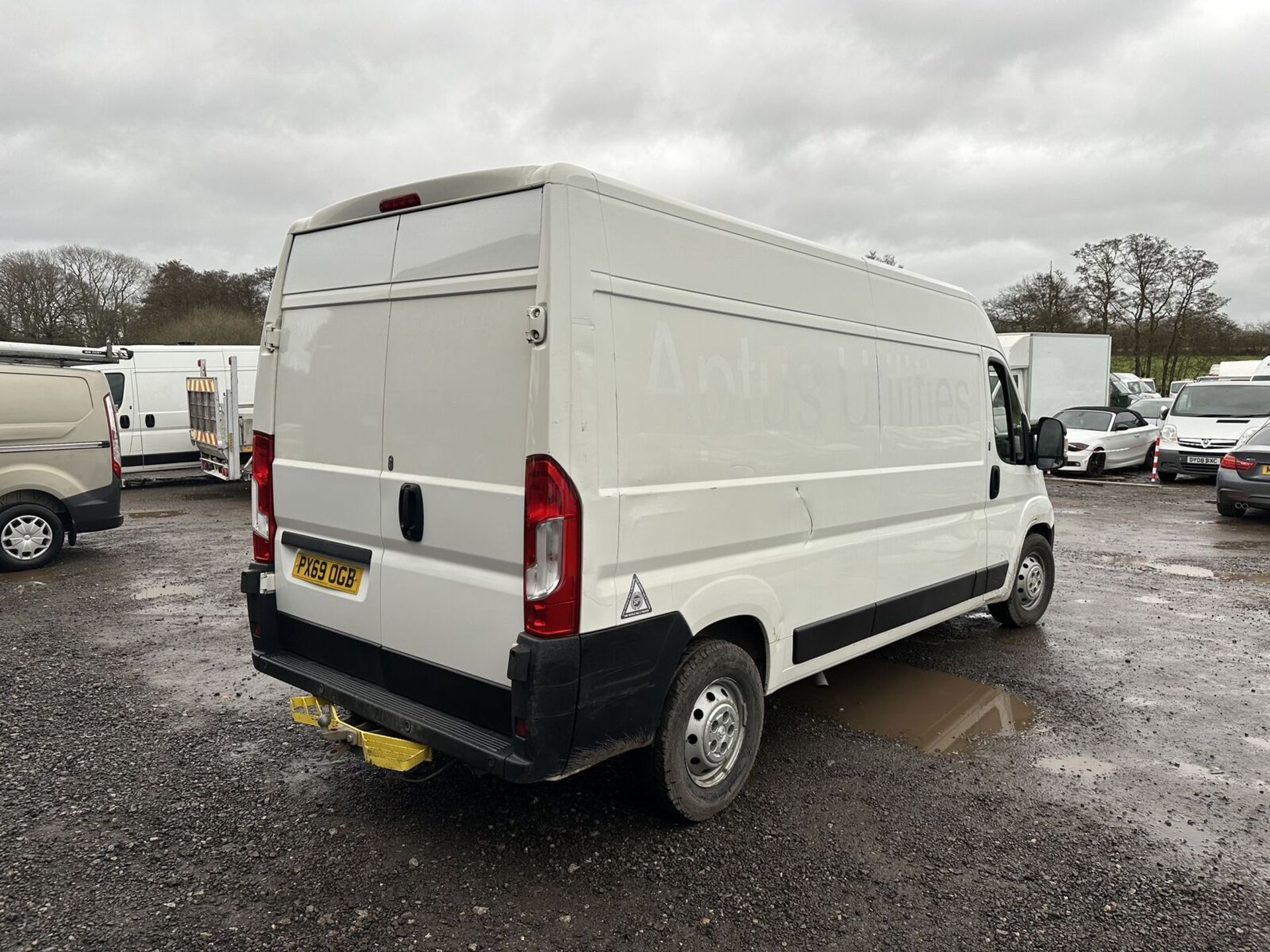 69 PLATE PEUGEOT BOXER: BLUE HDI POWER, READY FOR DUTY - Image 11 of 19