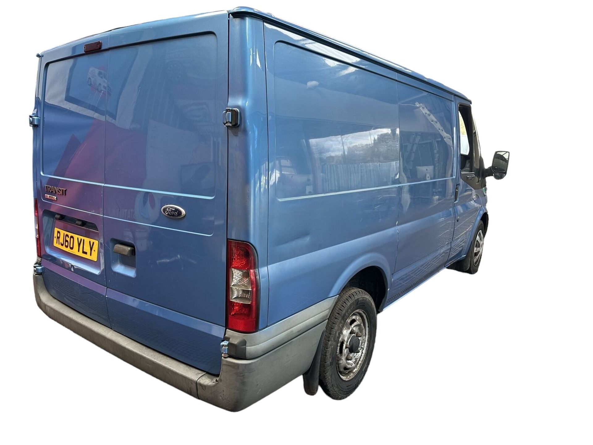 BLUE-EYED WORKHORSE: 2011 FORD TRANSIT 280 SWB - RARE PANEL VAN >>--NO VAT ON HAMMER--<< - Image 12 of 13