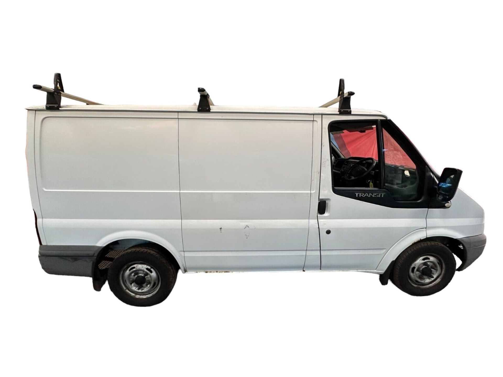 WHITE WARRIOR: FORD TRANSIT 280 SWB DIESEL PANEL VAN >>--NO VAT ON HAMMER--<< - Image 2 of 12