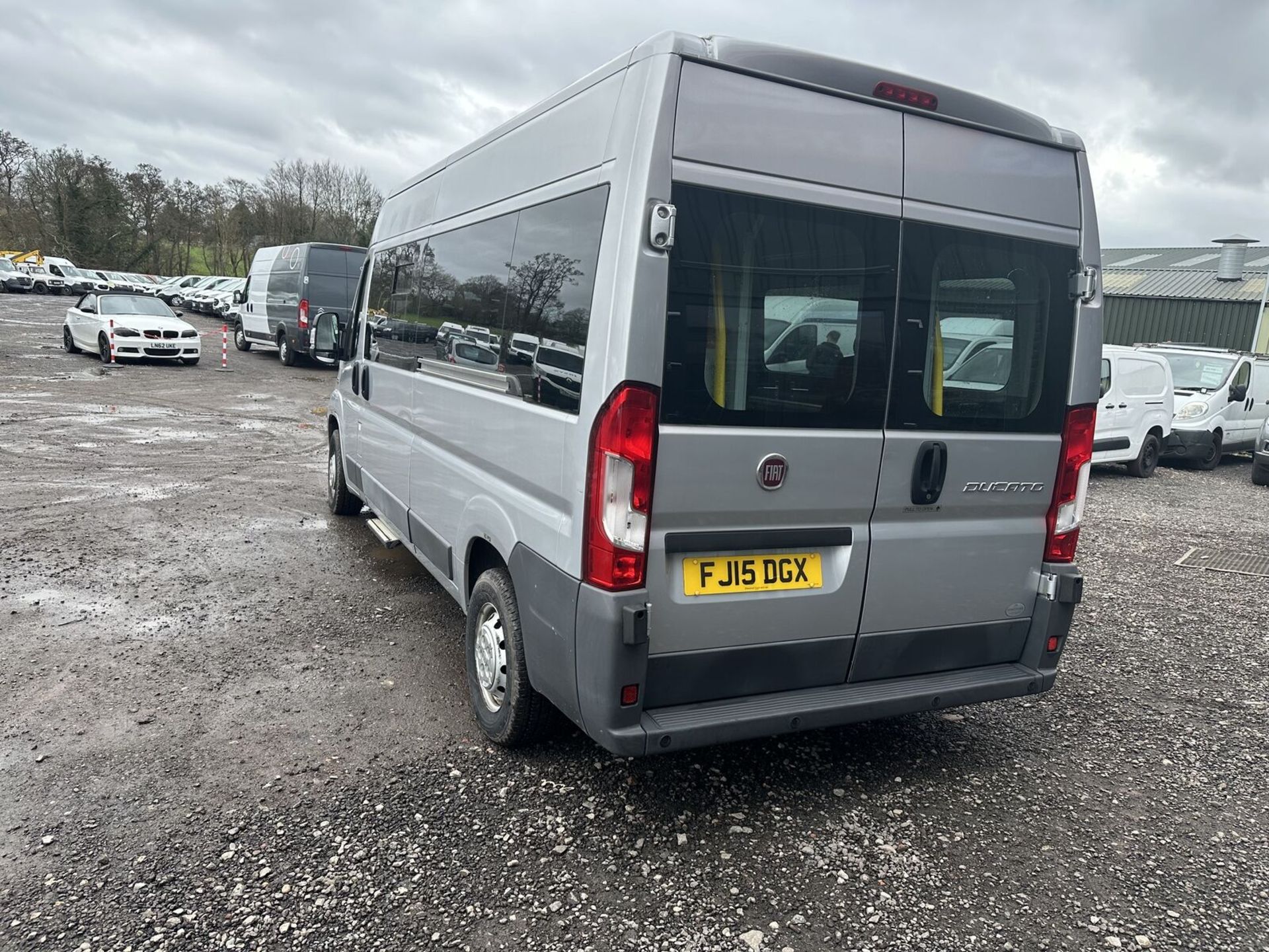 TOP DOLLAR OPPORTUNITY: FIAT DUCATO MINIBUS FOR SPARES OR REPAIRS - Bild 4 aus 14