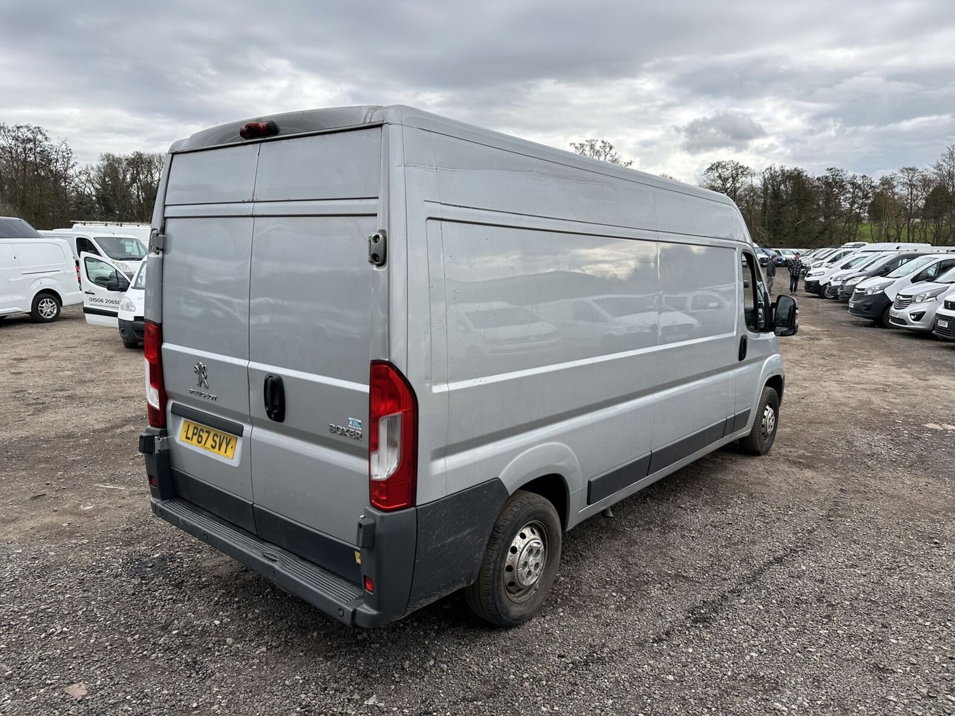 2018 PEUGEOT BOXER: RELIABLE WORKHORSE WITH REVERSE CAMERA - Image 5 of 20