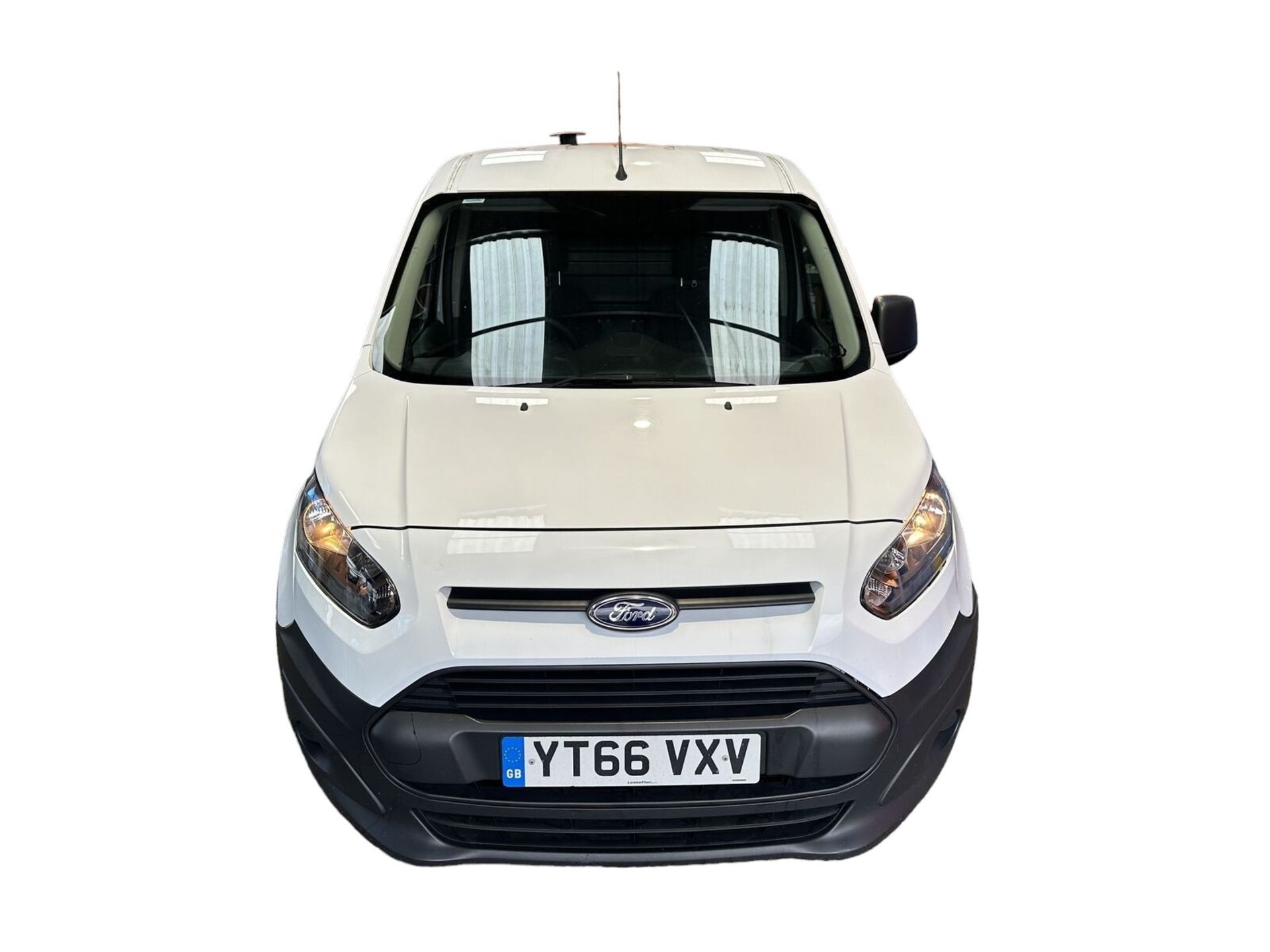 EFFICIENT COMMUTER: 66 PLATE FORD TRANSIT CONNECT EURO 6 >>--NO VAT ON HAMMER--<< - Image 2 of 12