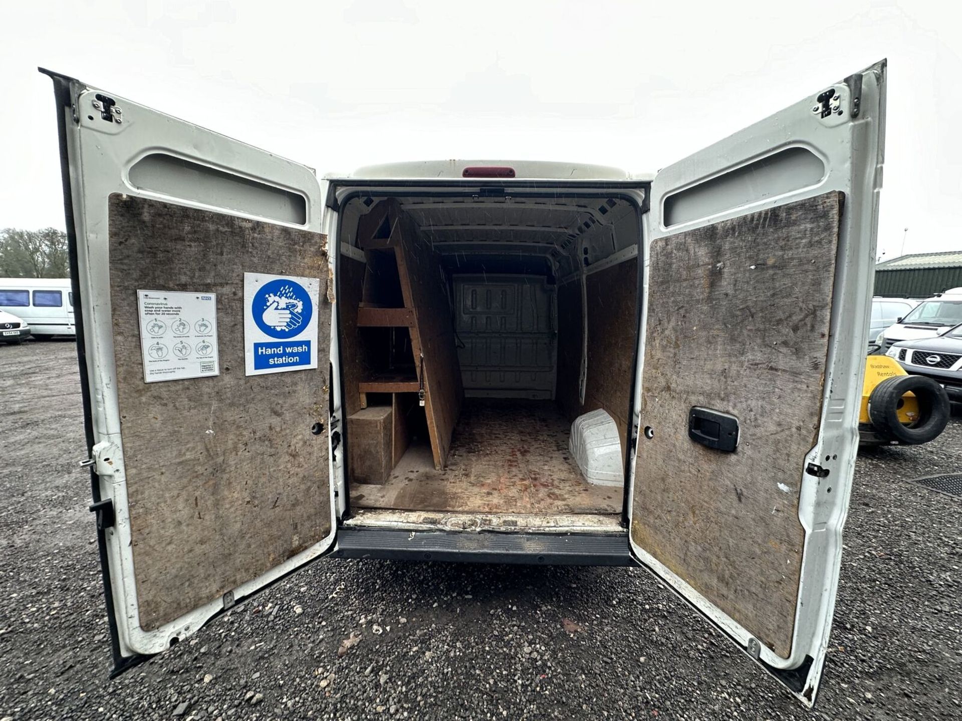 EURO 6 PUZZLE: '66 CITROEN RELAY BOXER - SPARES OR REPAIRS MARVEL >>--NO VAT ON HAMMER--<< - Image 6 of 16