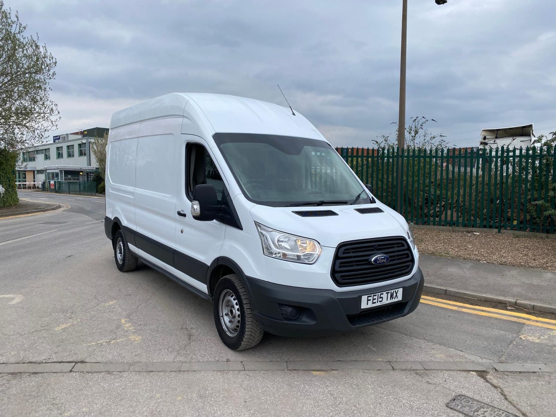 ROBUST WORK COMPANION: 2015 FORD TRANSIT LWB DIESEL MANUAL