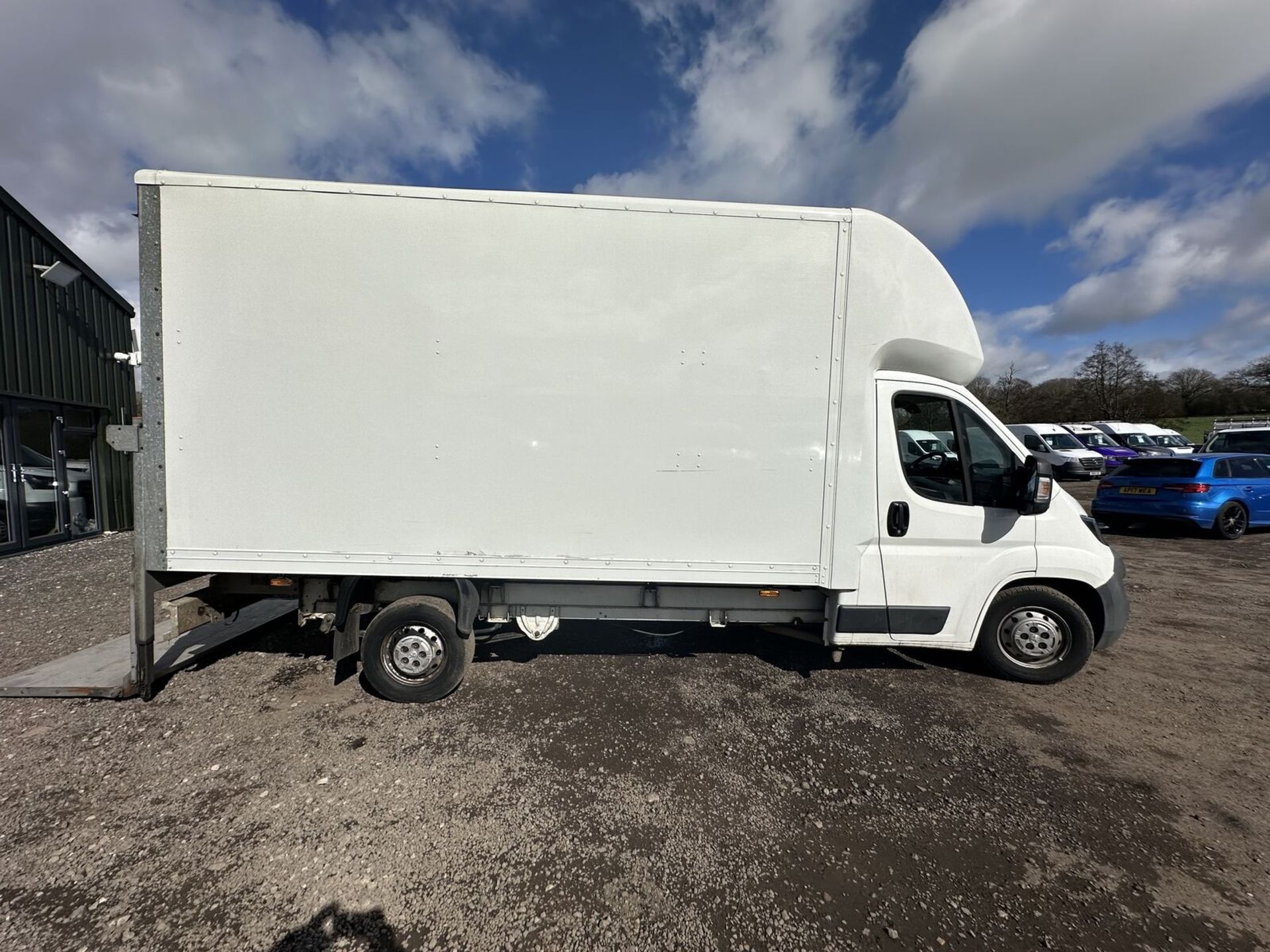 ULTIMATE ULEZ PROJECT: 67 PLATE PEUGEOT BOXER - PERFECT FOR CONVERSION >>--NO VAT ON HAMMER--<< - Bild 3 aus 14