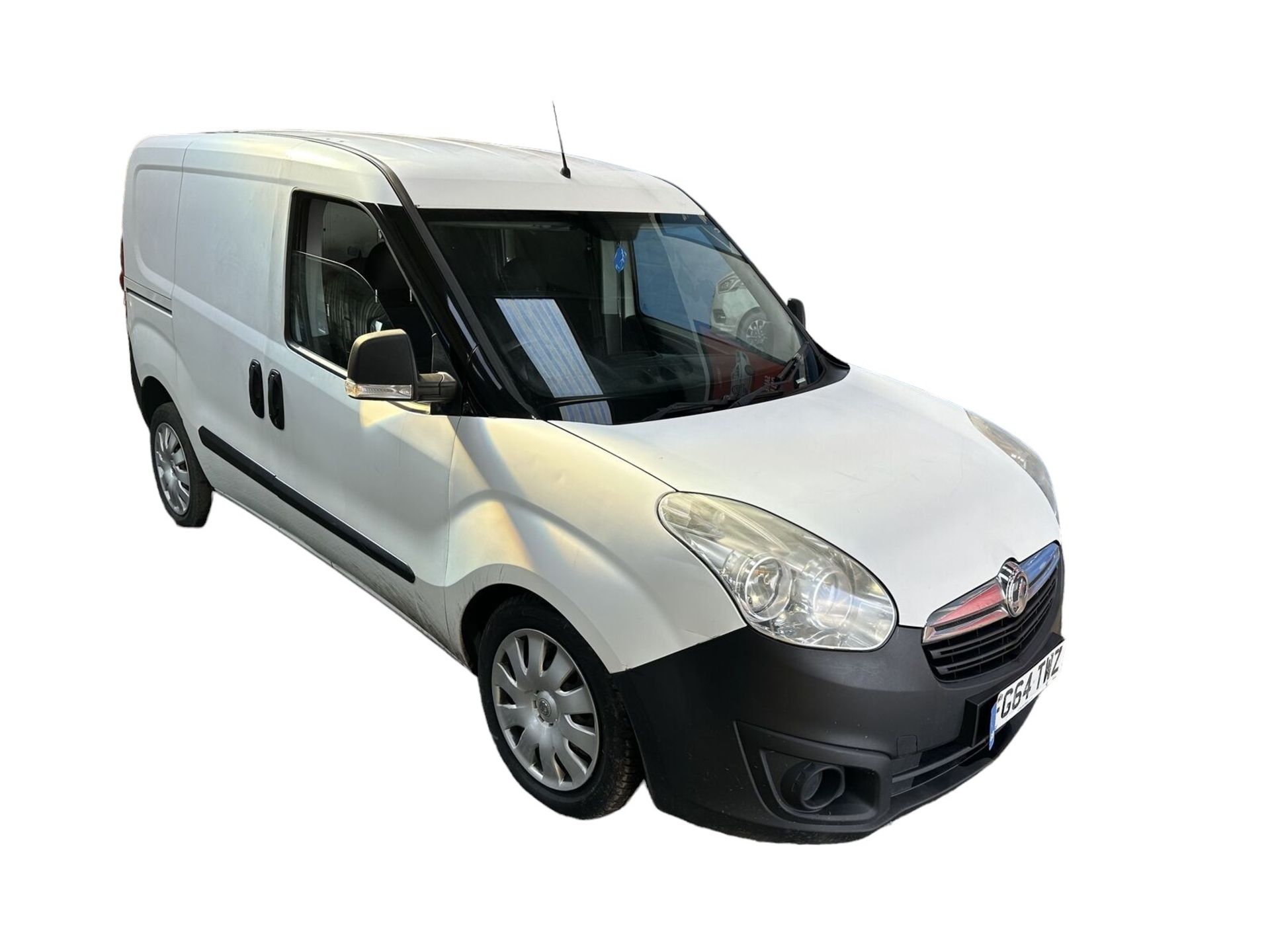 UTILITY AND COMFORT COMBINED: VAUXHALL COMBO DIESEL CREW VAN >>--NO VAT ON HAMMER--<<