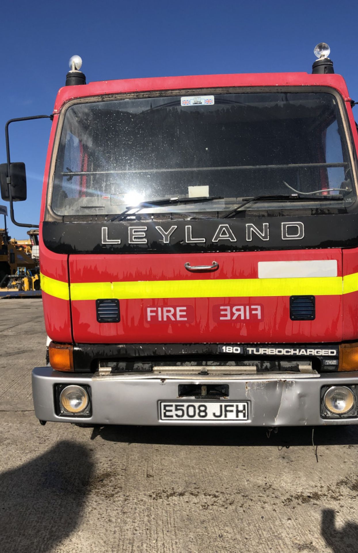 LEYLAND FRIEGHTER 1718 FIRE TENDER TRUCK - Image 10 of 11