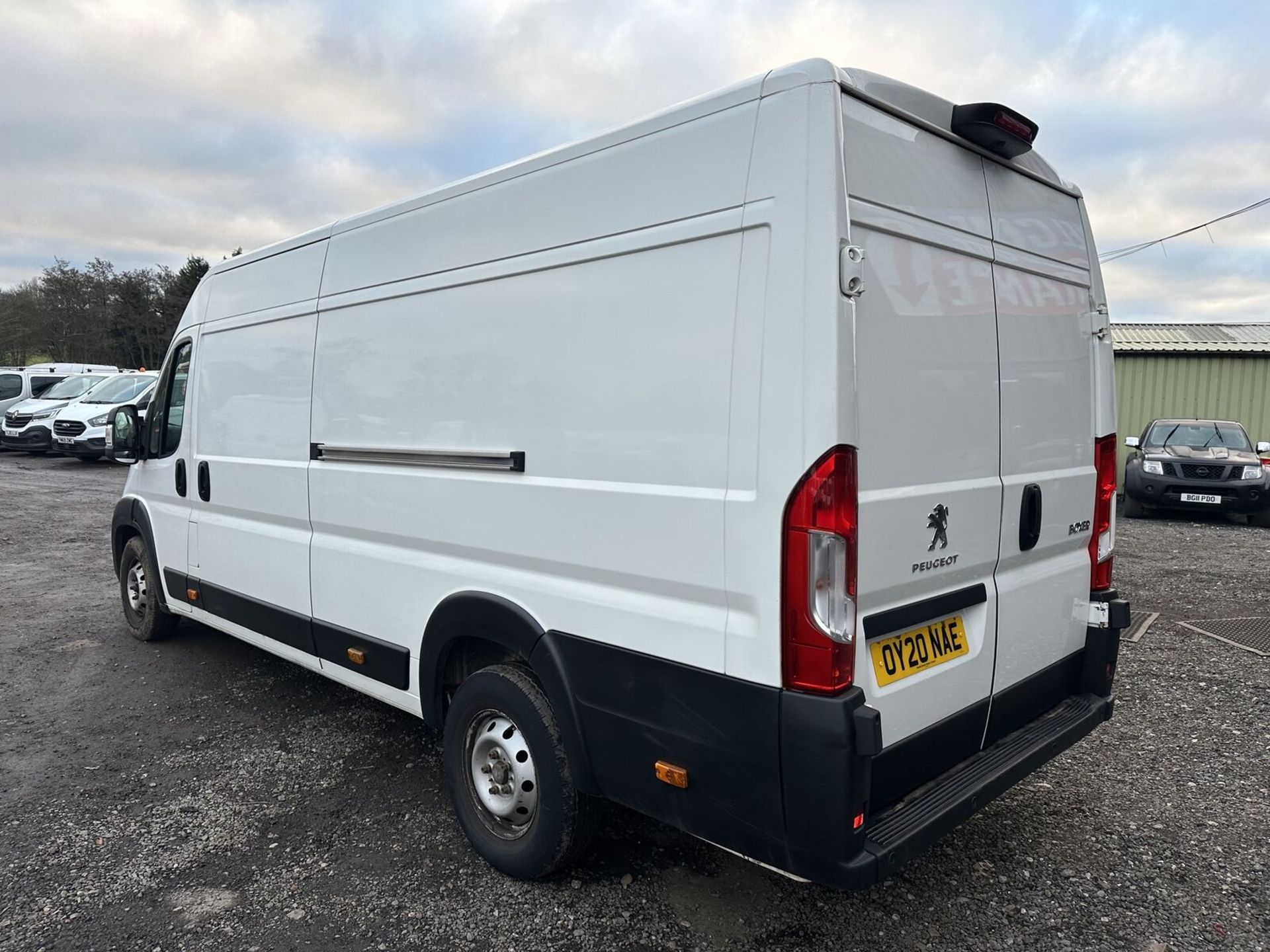 PROJECT POTENTIAL: 2020 PEUGEOT BOXER RELAY H2 ASPHALT VAN - Image 12 of 13