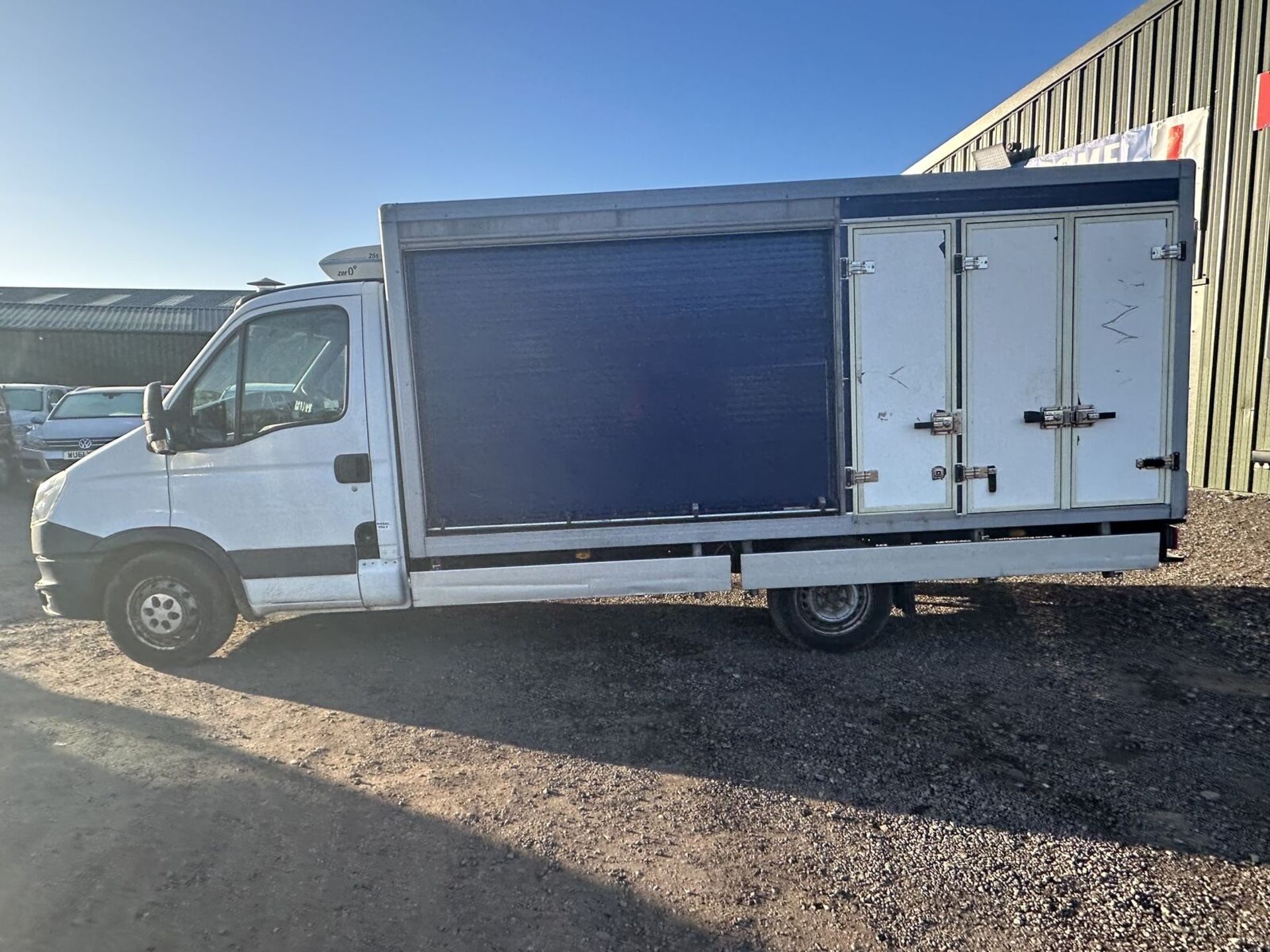 FROSTY WORK COMPANION: 2012 IVECO DAILY AUTOMATIC LUTON BOX >>--NO VAT ON HAMMER--<< - Image 3 of 15
