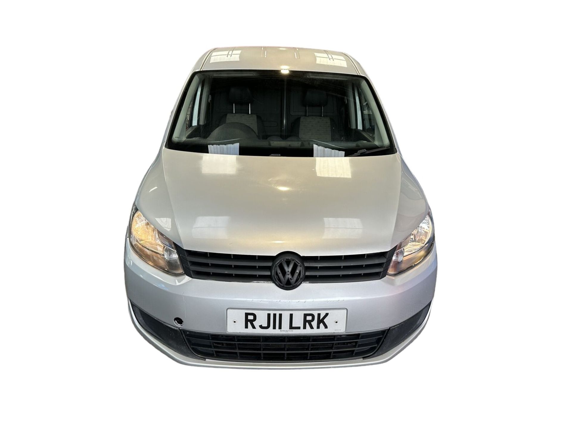 SMOOTH OPERATOR: VW CADDY MAXI 1.6 TDI BLUEMOTION TECH >>--NO VAT ON HAMMER--<< - Image 2 of 10