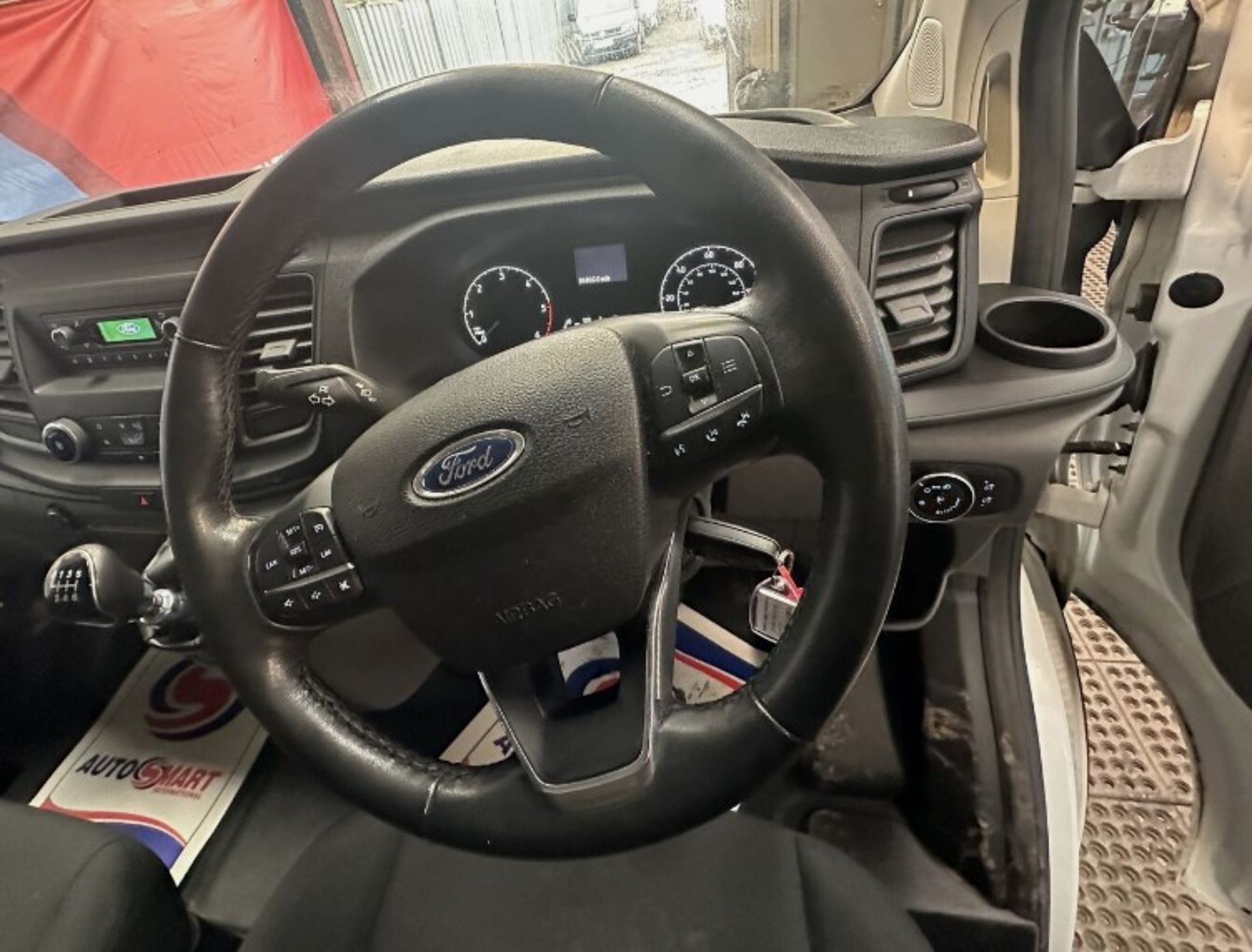 YOUR RELIABLE PARTNER: 2019 FORD TRANSIT CUSTOM - FULL FEATURES, FULL CONFIDENCE - Image 2 of 11