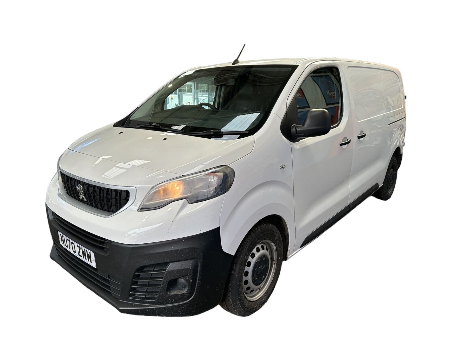 PROFESSIONAL PERFORMER: PEUGEOT EXPERT DISPATCH EURO 6 WHITE VAN