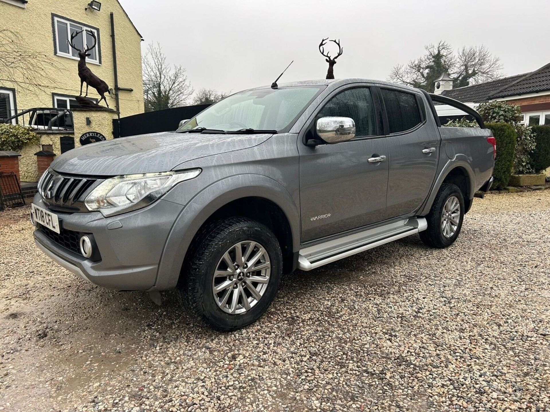 2018 MITSUBISHI L200 WARRIOR: IMMACULATE CONDITION, FAULTLESS DRIVE - Bild 4 aus 14