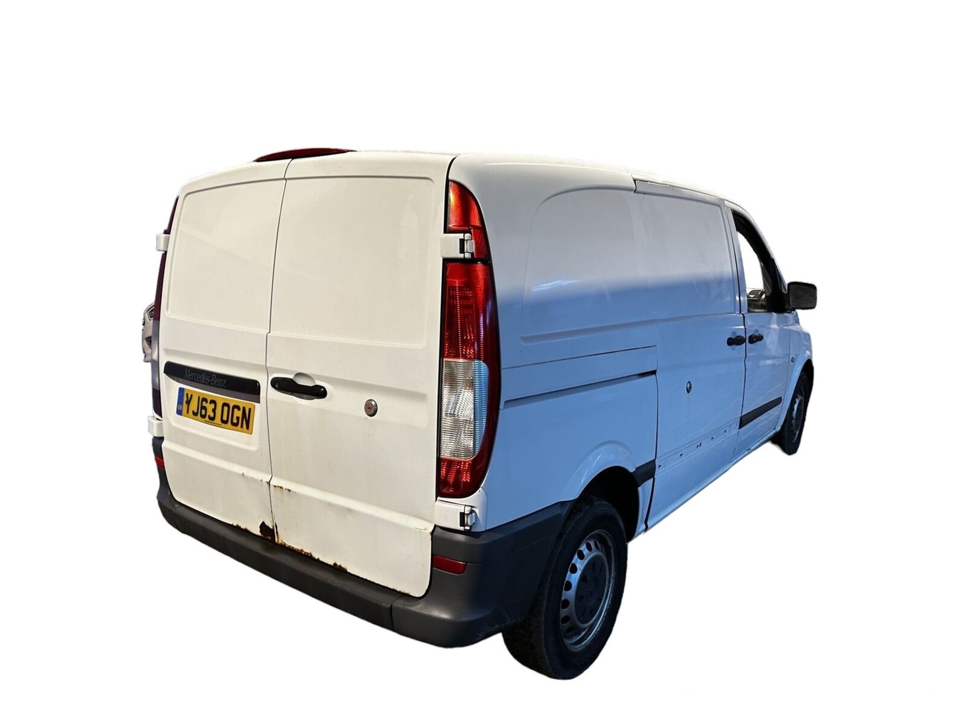 63 PLATE MERCEDES-BENZ VITO LONG DIESEL: READY FOR ACTION >>--NO VAT ON HAMMER--<< - Image 3 of 12