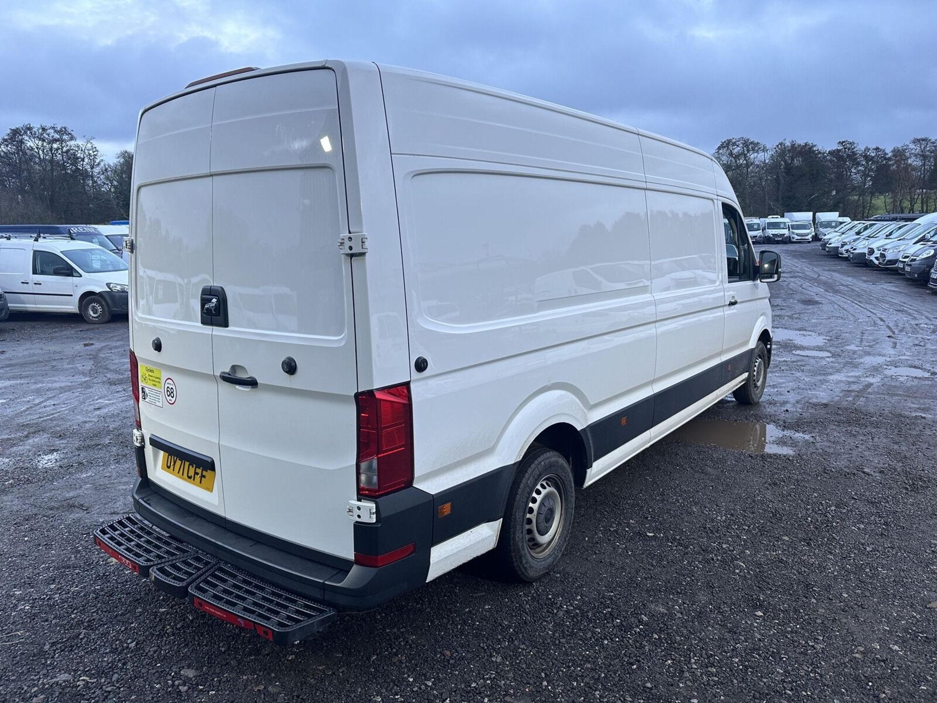 EXCEPTIONAL SAVINGS: 71 PLATE MAN VW CRAFTER LOGO TGE 3 >>--NO VAT ON HAMMER--<< - Image 3 of 16