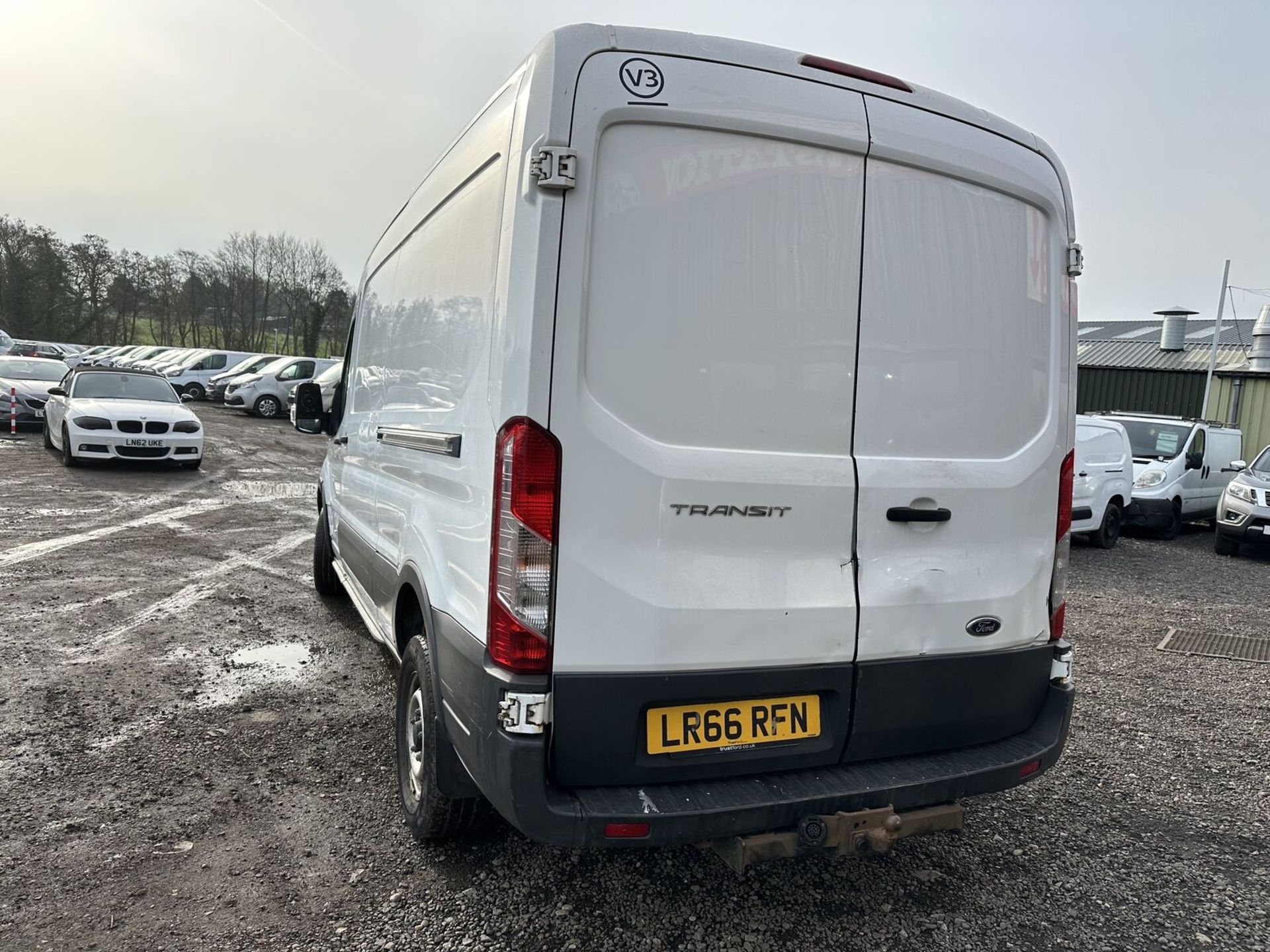 WORKHORSE WONDER: FORD TRANSIT 350 L3 DIESEL, READY FOR ACTION - Image 4 of 14