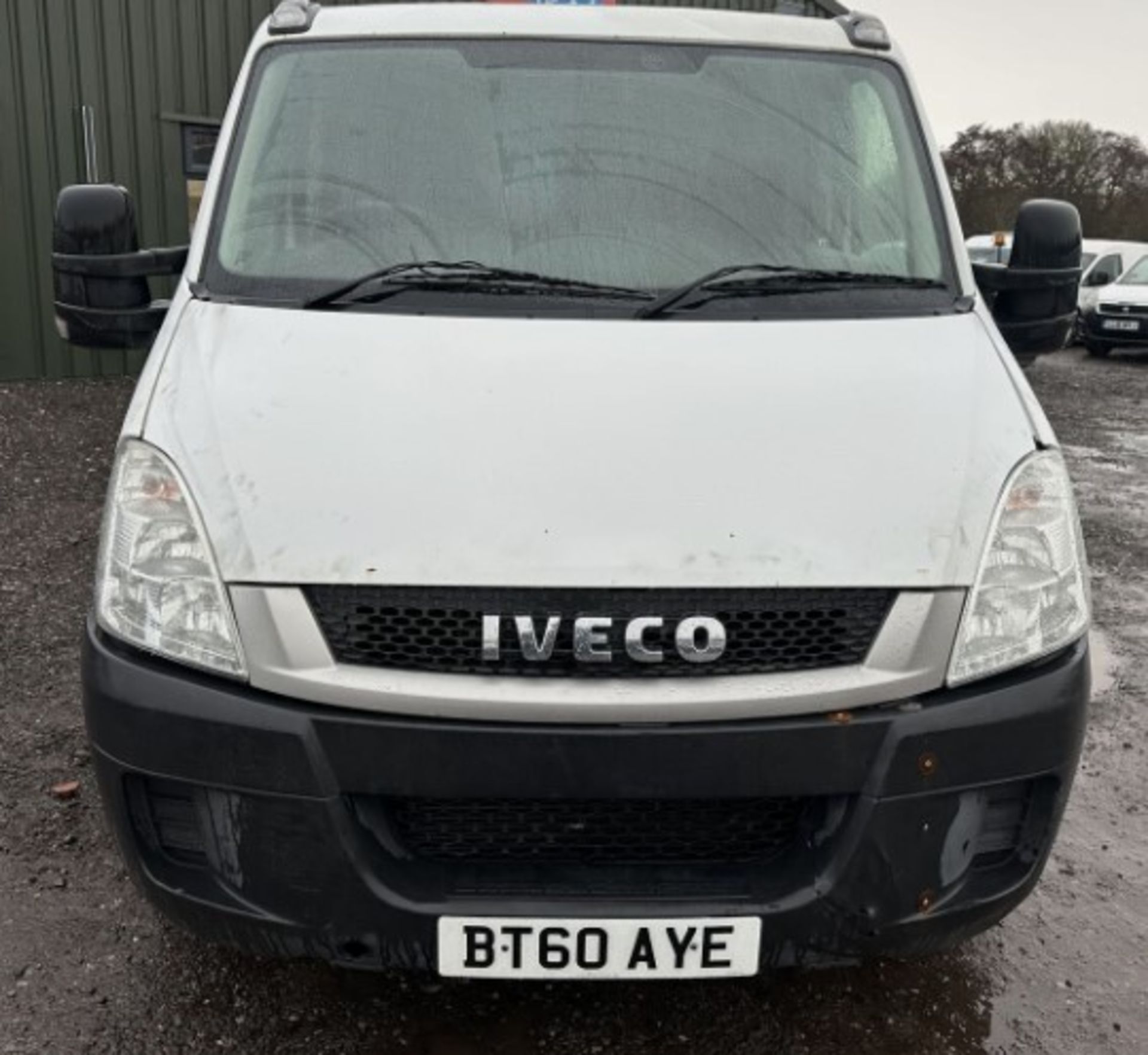DEAL ALERT: 60 PLATE IVECO DAILY, AUTOMATIC, CLEAN BODY, GEAR ISSUE >>--NO VAT ON HAMMER--<<